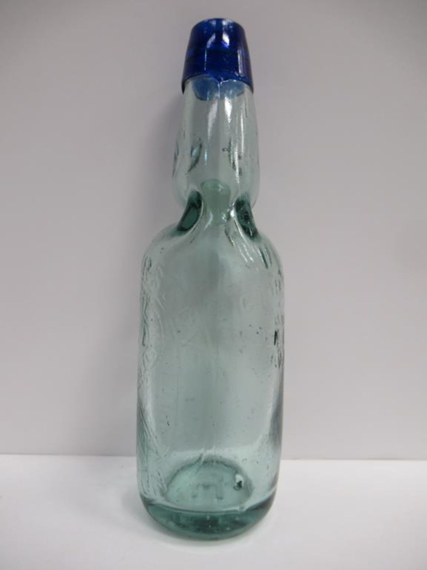 Bolton J. Eckersley Sterling Mineral Water top coloured codd bottle 10oz - Image 4 of 9