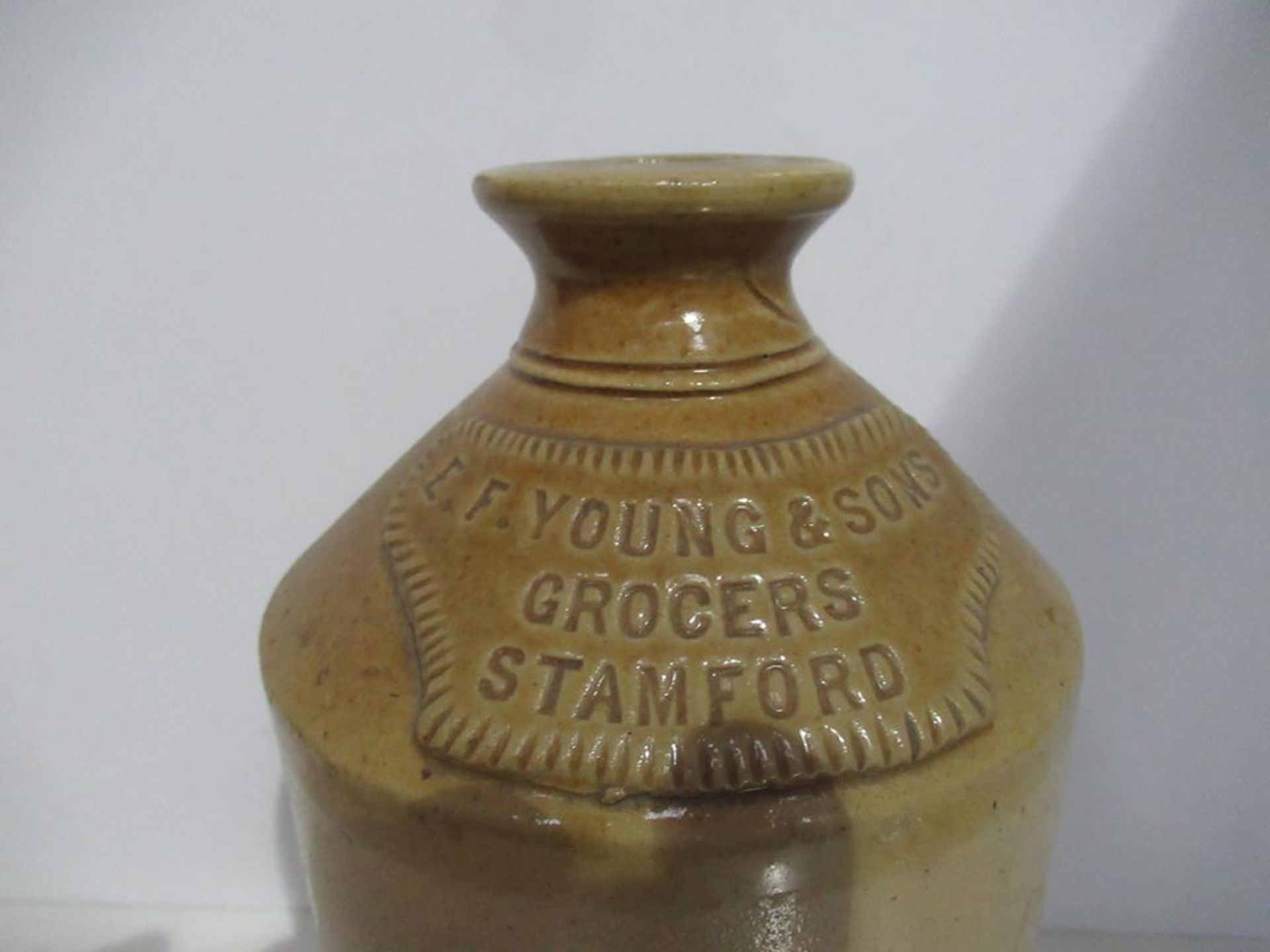 E.F.Young & Sons Grocers Stamford Flagon - Image 2 of 9