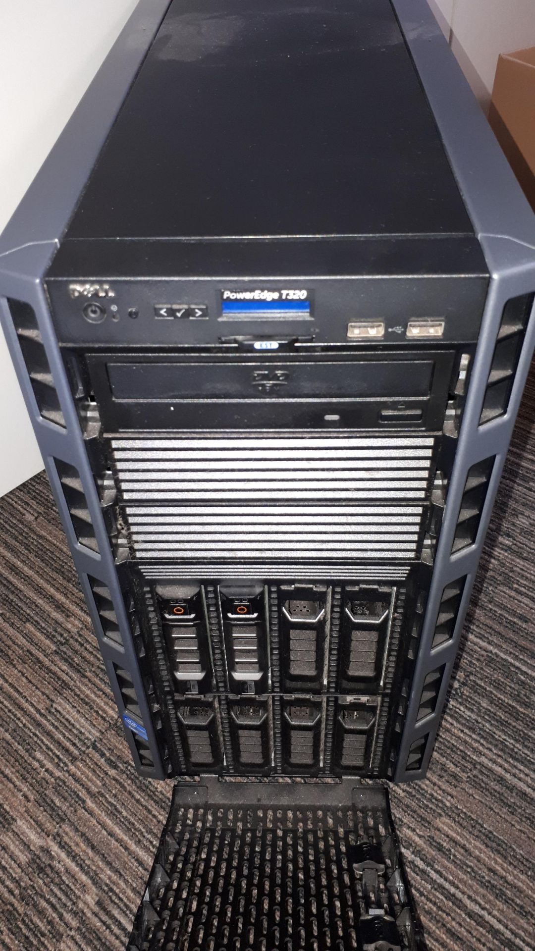 PowerEdge T320 Tower Server - Image 2 of 6