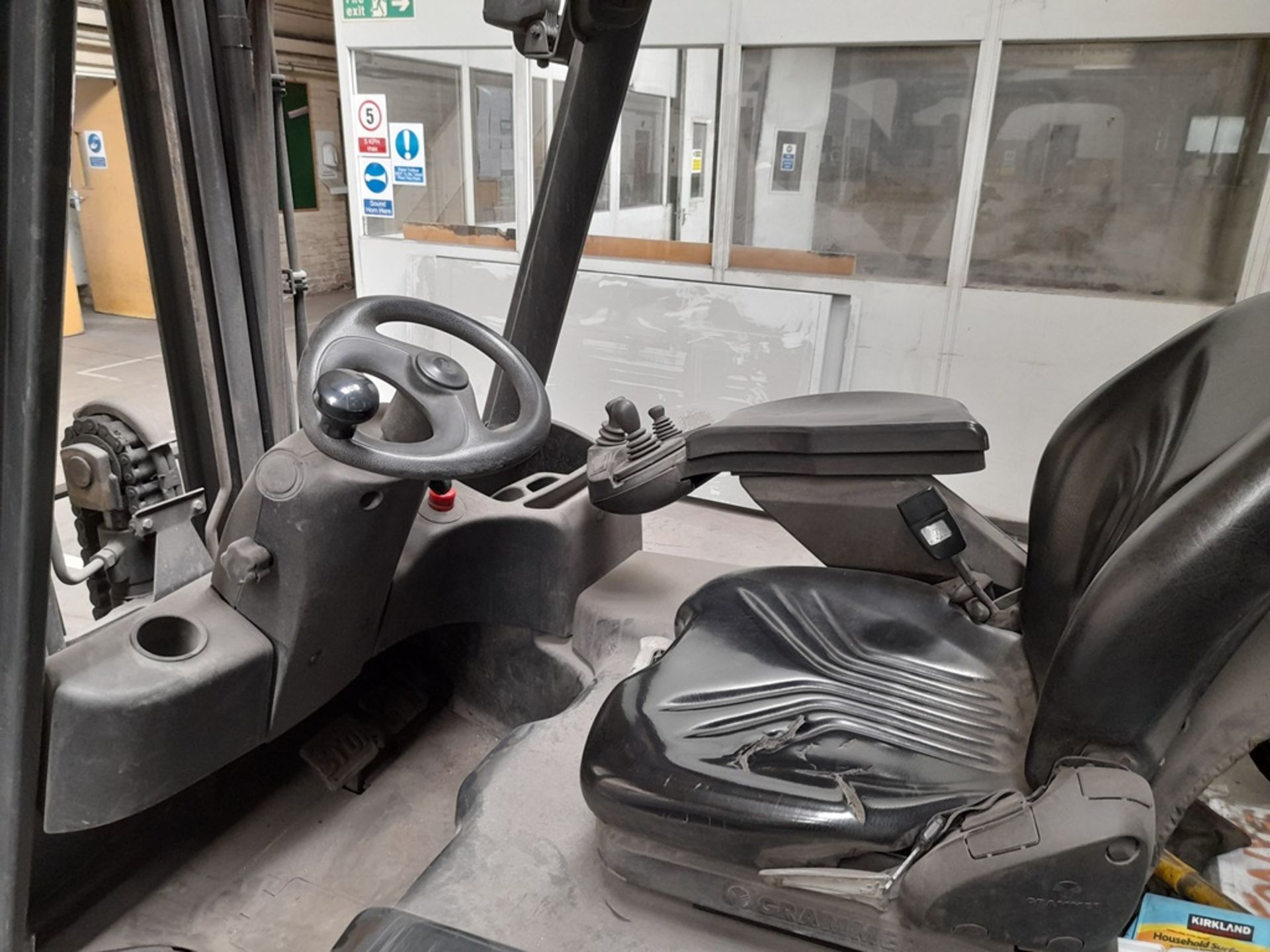 Linde E20PH-01 electric forklift truck, year 2012, s/no. H2X386c01332, rated capacity 2000kg, - Image 7 of 11