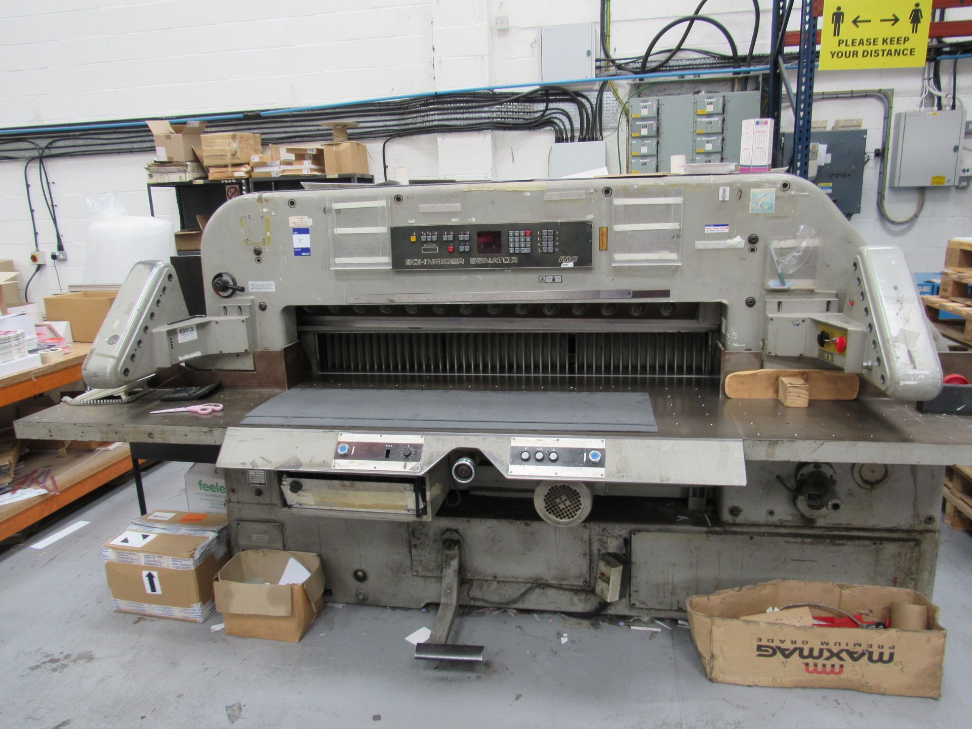 Schneider Senator MC155 guillotine 1980, Serial Number 60516 - Image 4 of 6