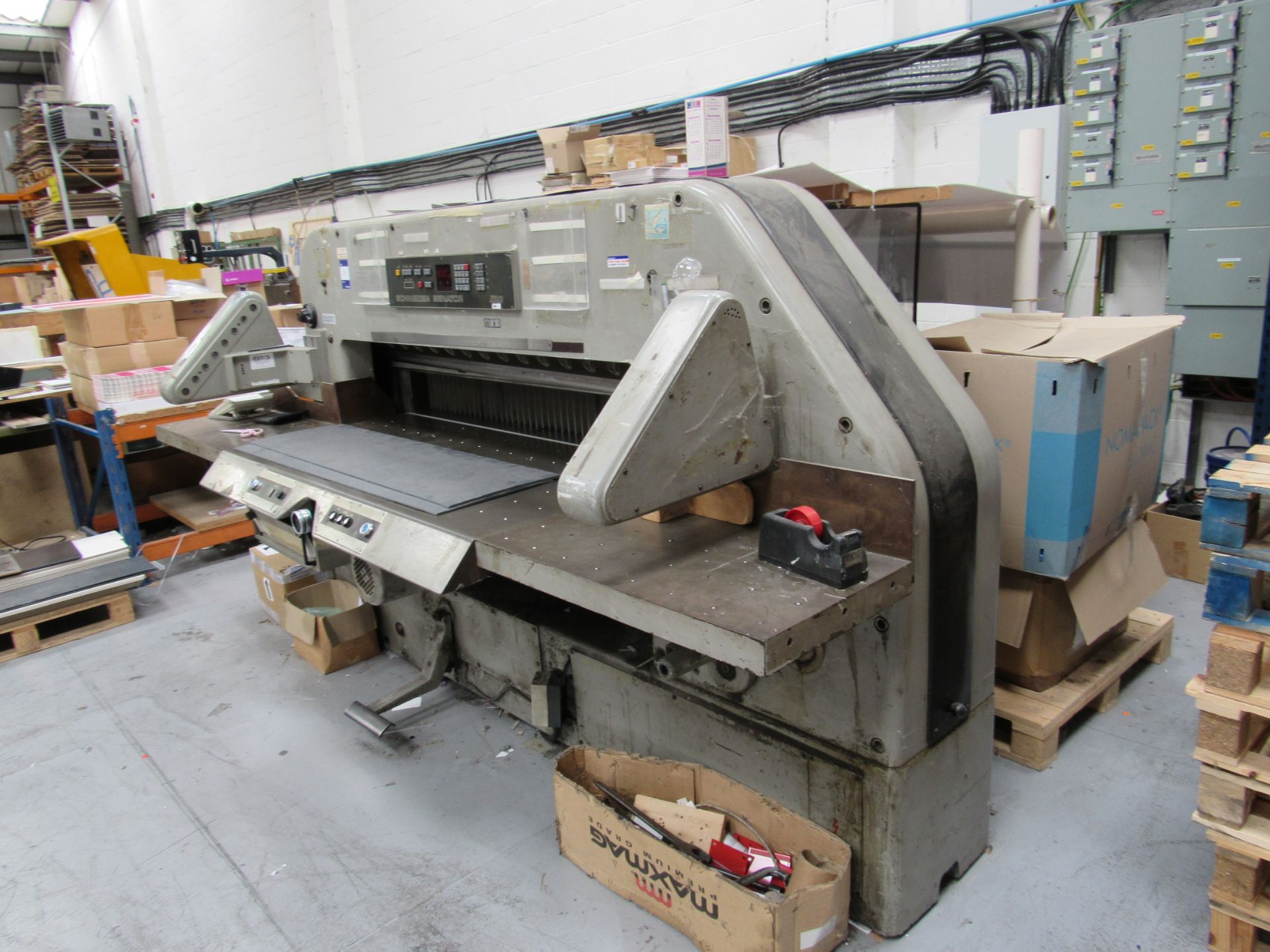 Schneider Senator MC155 guillotine 1980, Serial Number 60516 - Image 3 of 6