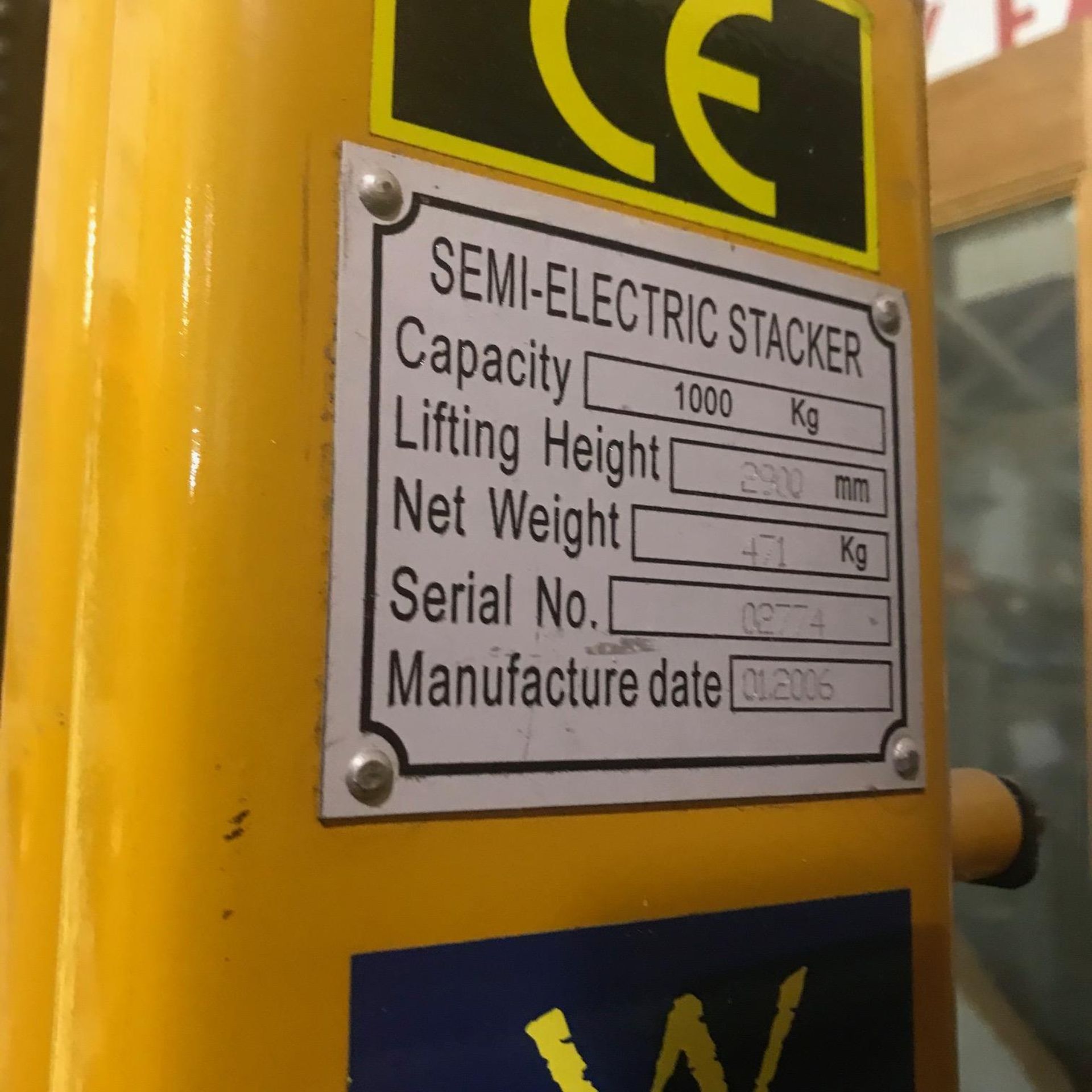 Warrior Semi electric stacker, Pallet Truck 1000kg, Lift height 2900mm, Serial Number 02774 - Image 2 of 2