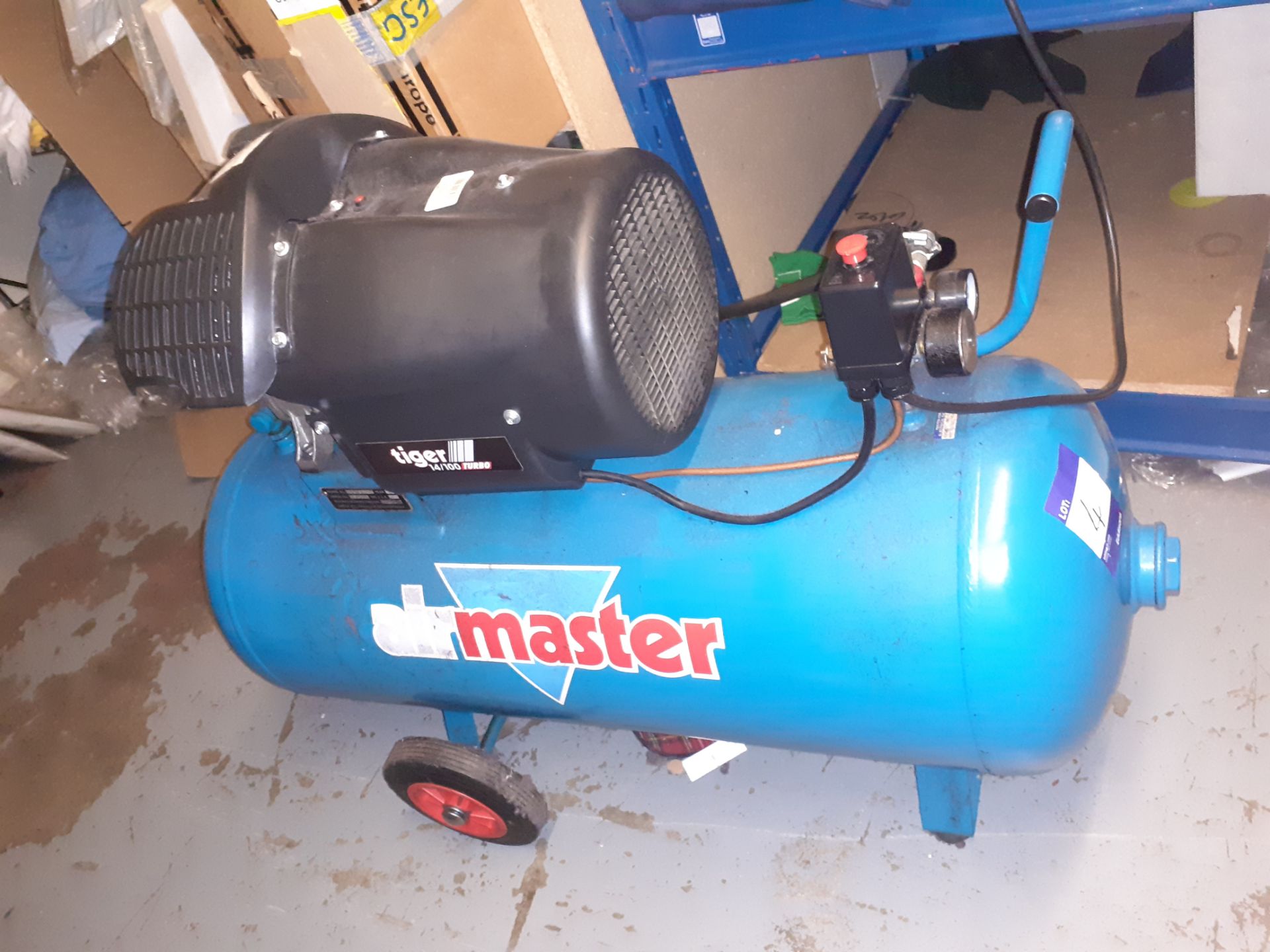 Air Mate Tiger 14/100 Turbo Receiver Mounted Mobile Compressor (2010) - Image 2 of 2