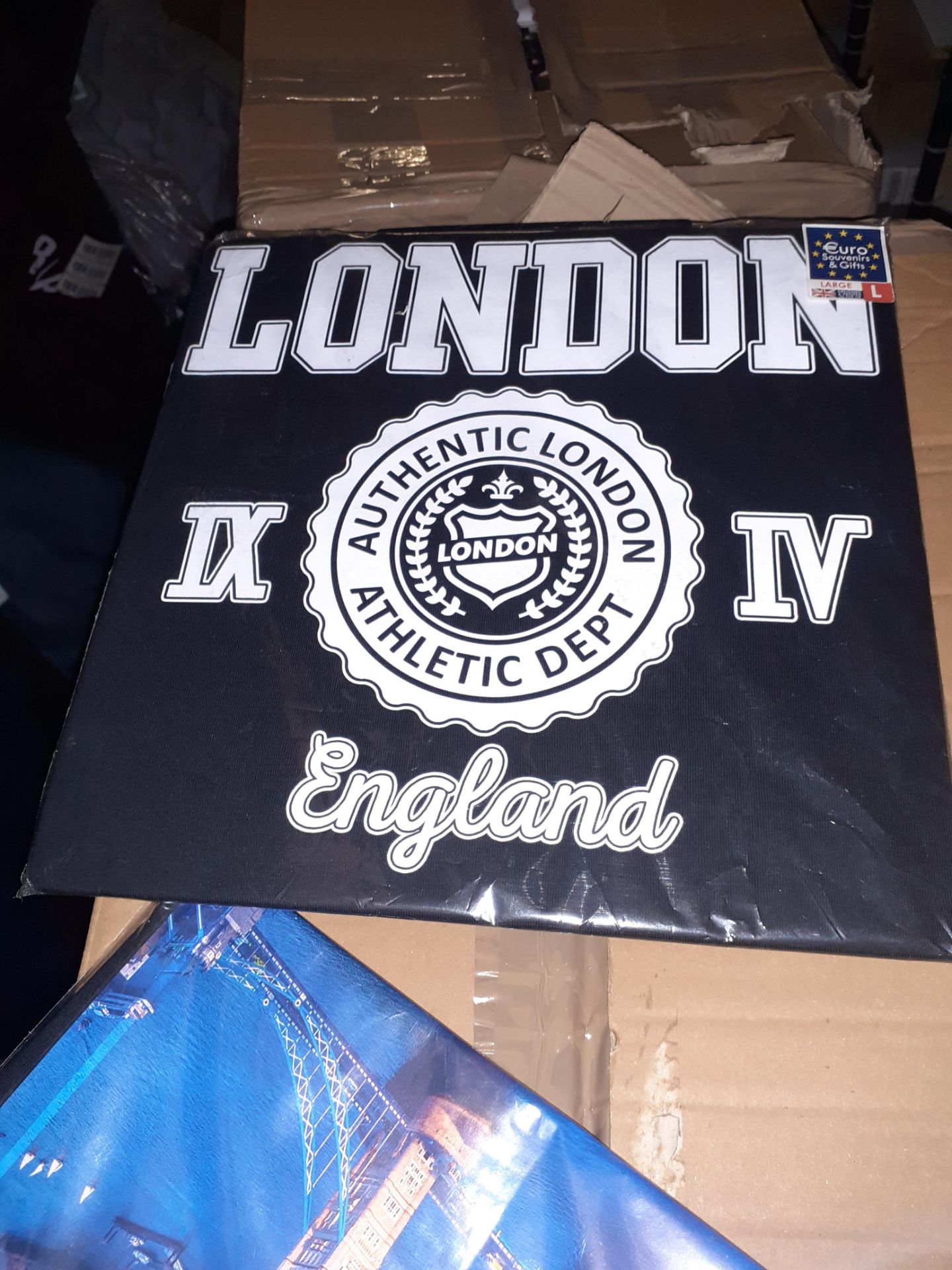 Four Boxes of London Themed T-Shirts - Image 4 of 4