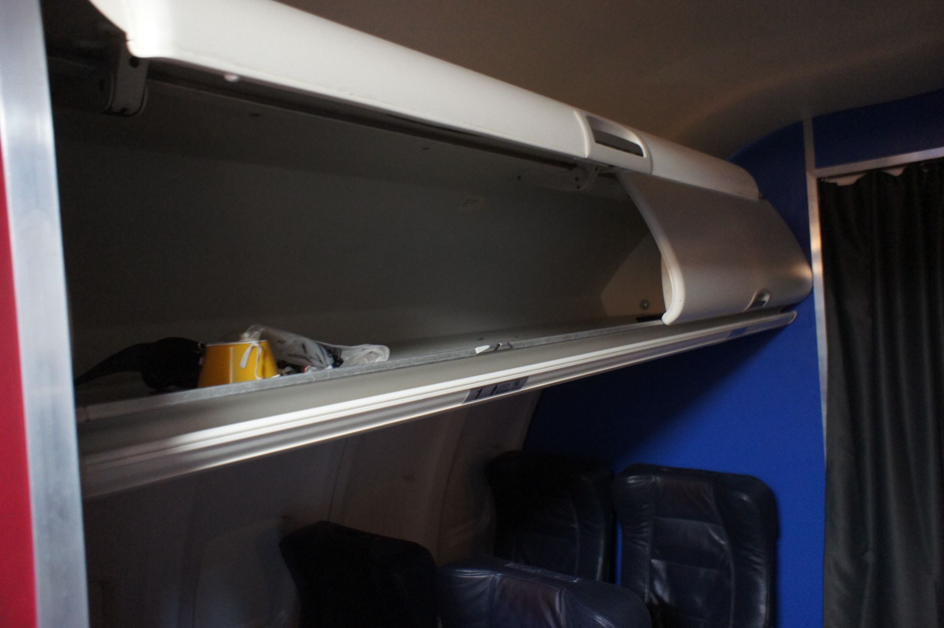 Flight Cabin Section Comprising of: - 8 Passenger - Image 7 of 17