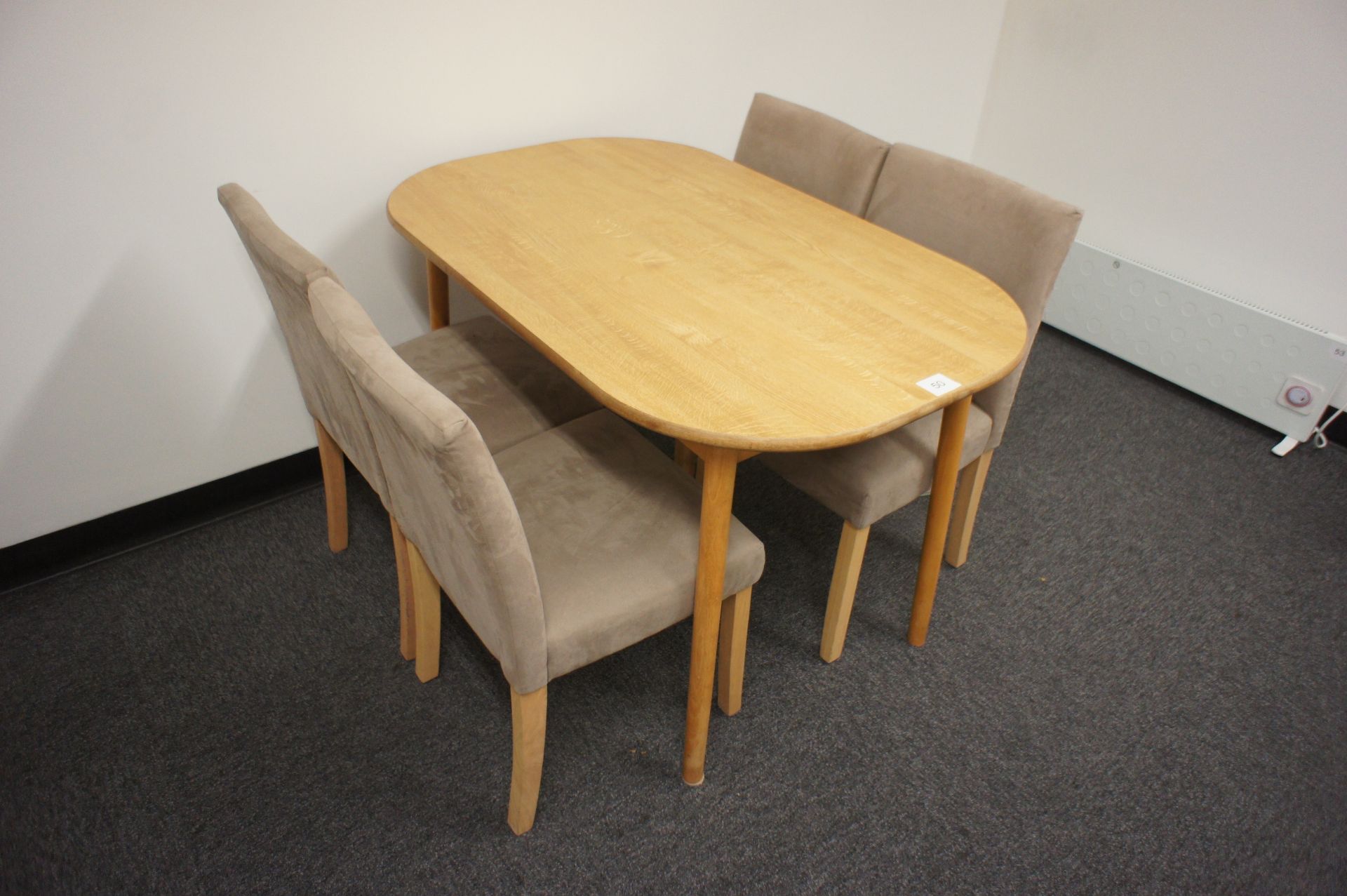 Oak Effect Dinning Table with 4 Upholstered Chairs