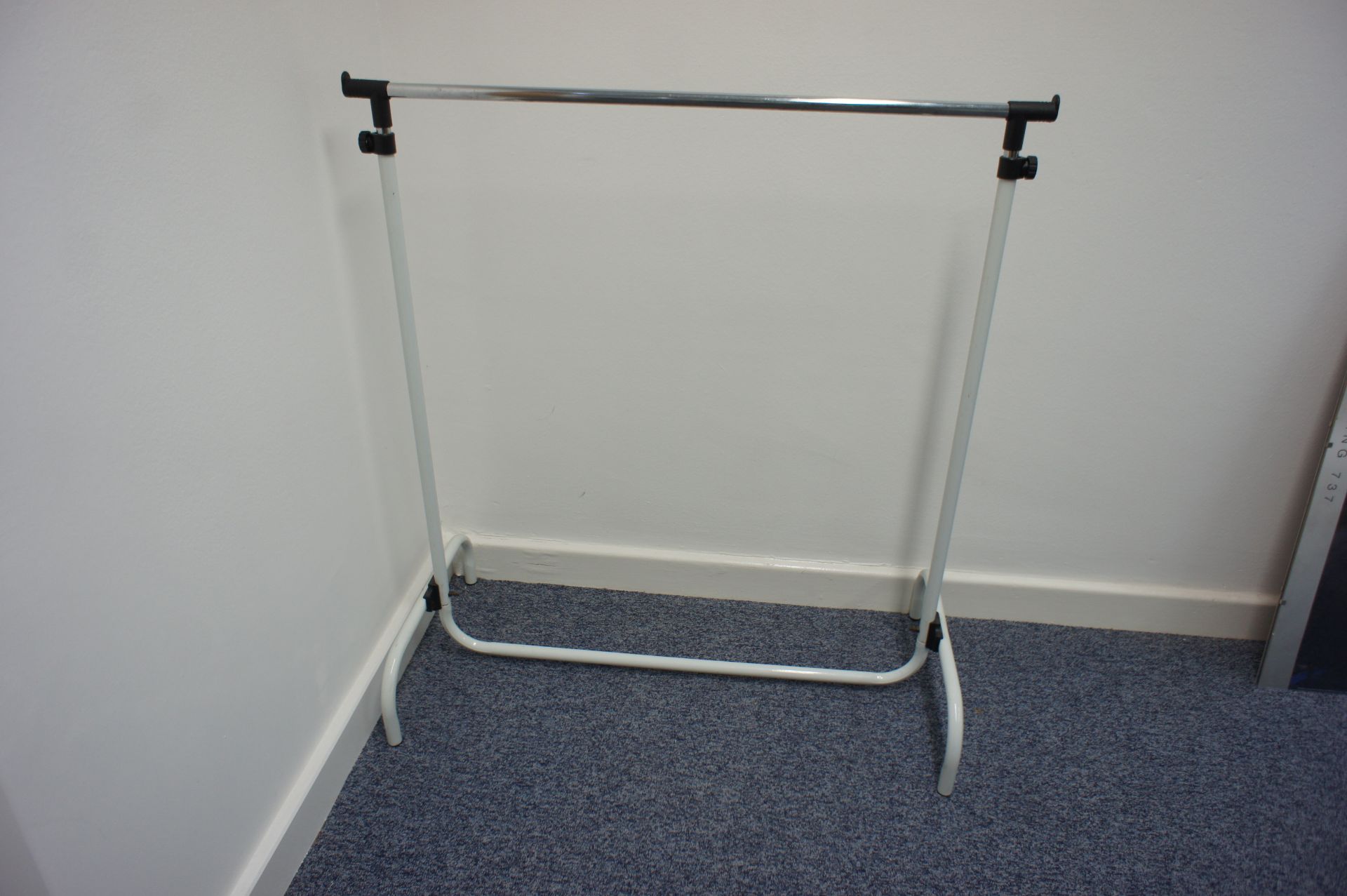 Metal Hat & Coat Stand with Clothes Rail - Image 2 of 2