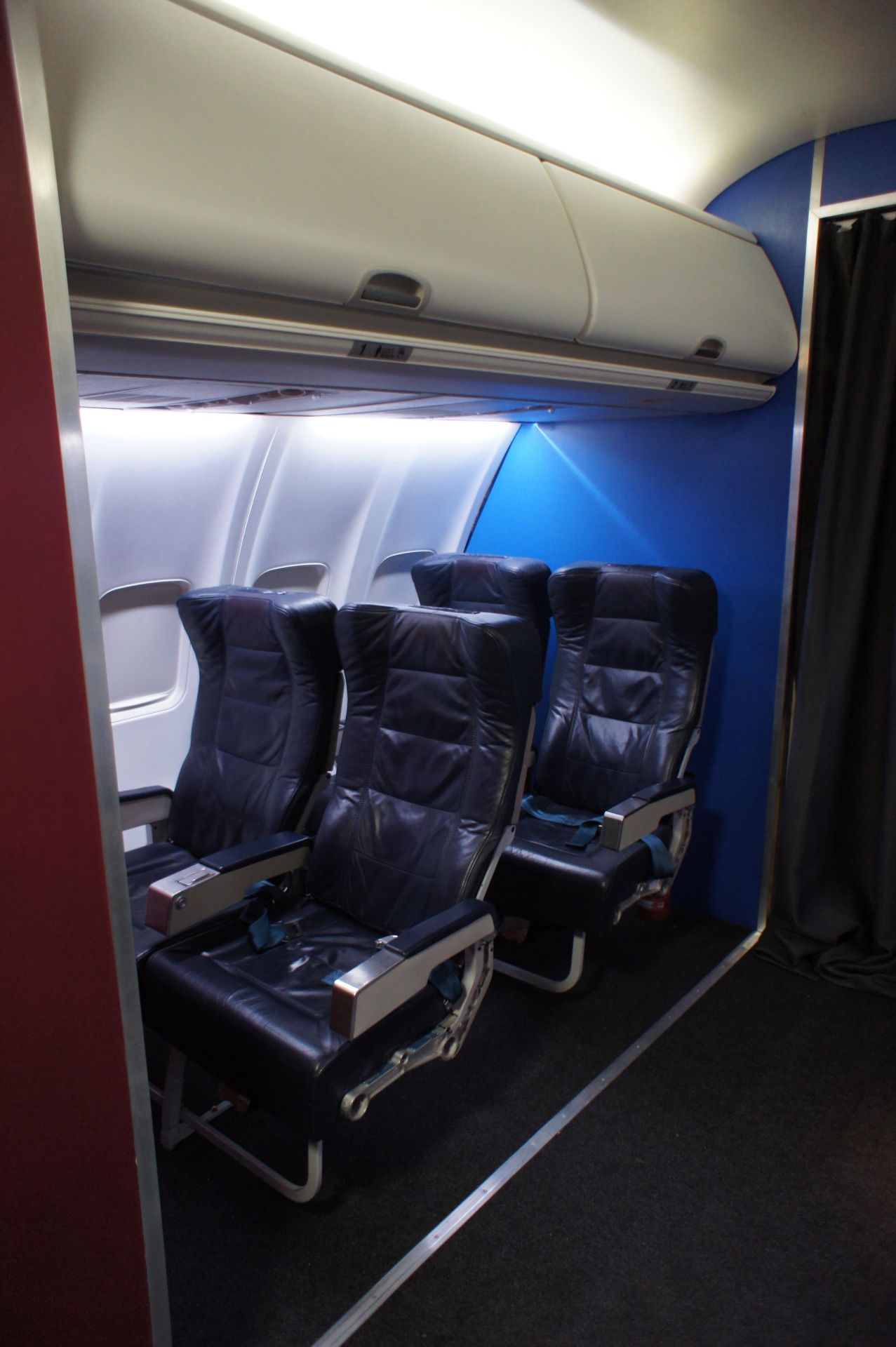 Flight Cabin Section Comprising of: - 8 Passenger - Image 14 of 17