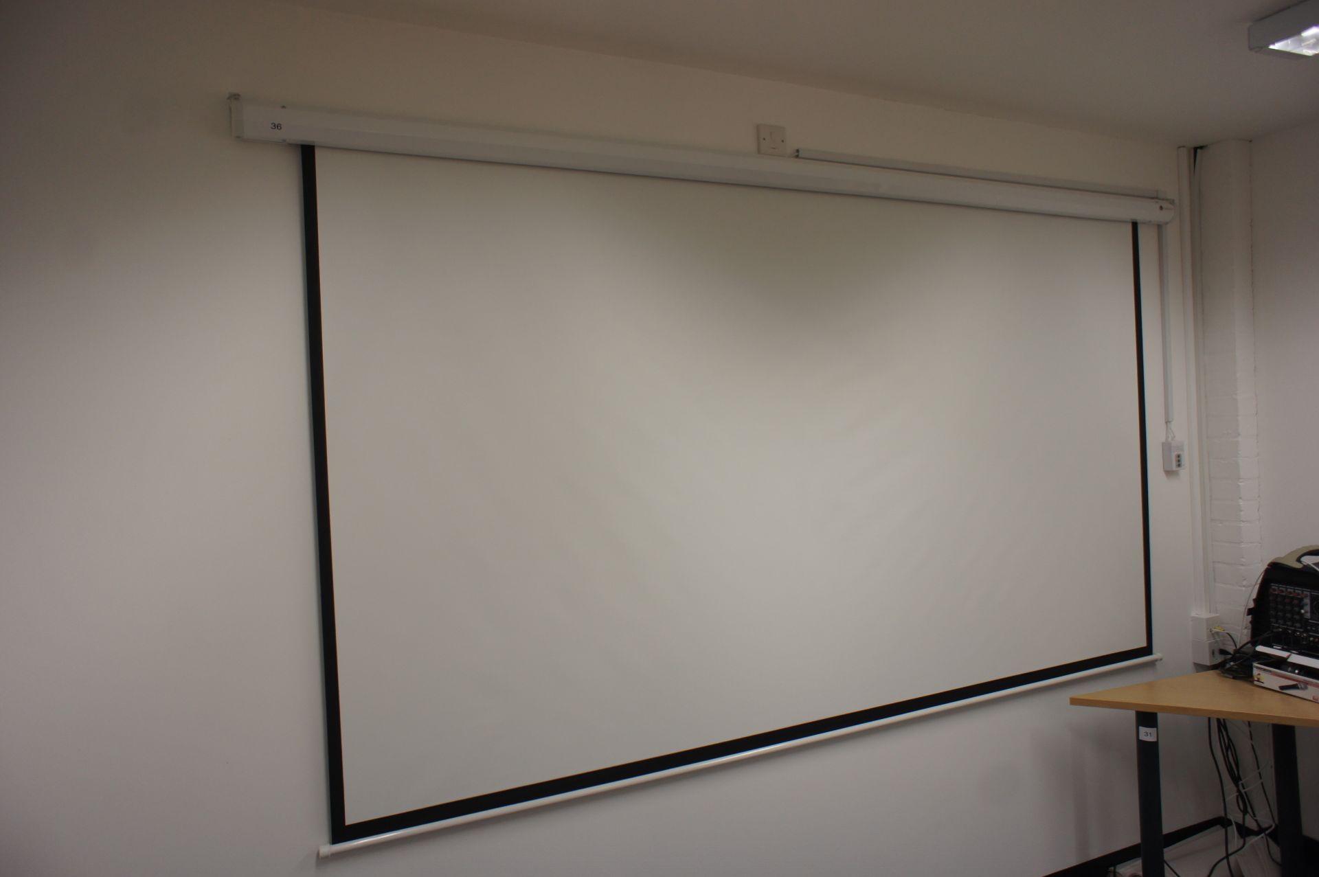 Home Gear Wall Mounted Projector Screen, Electric - Image 2 of 3