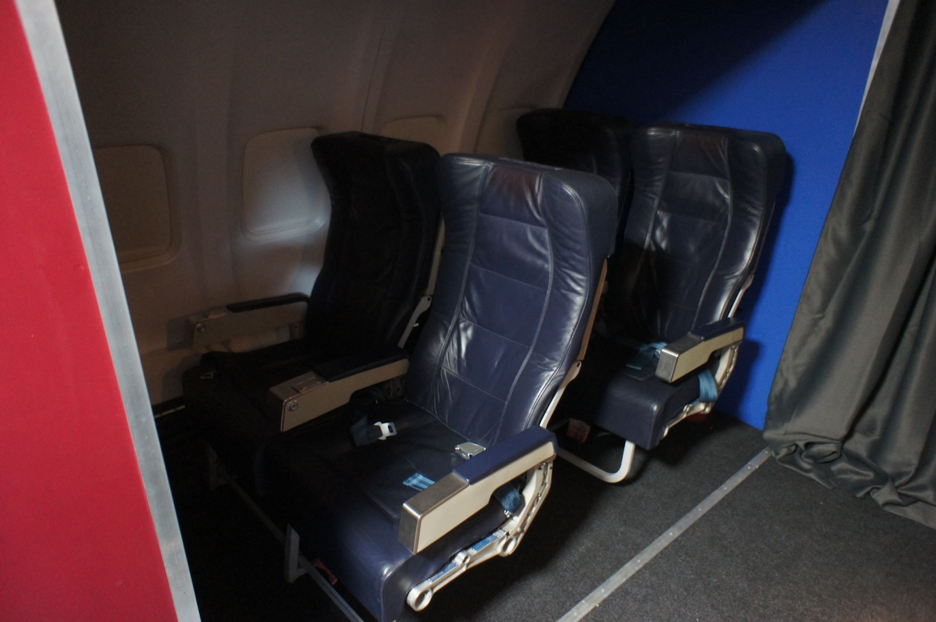 Flight Cabin Section Comprising of: - 8 Passenger - Image 2 of 17