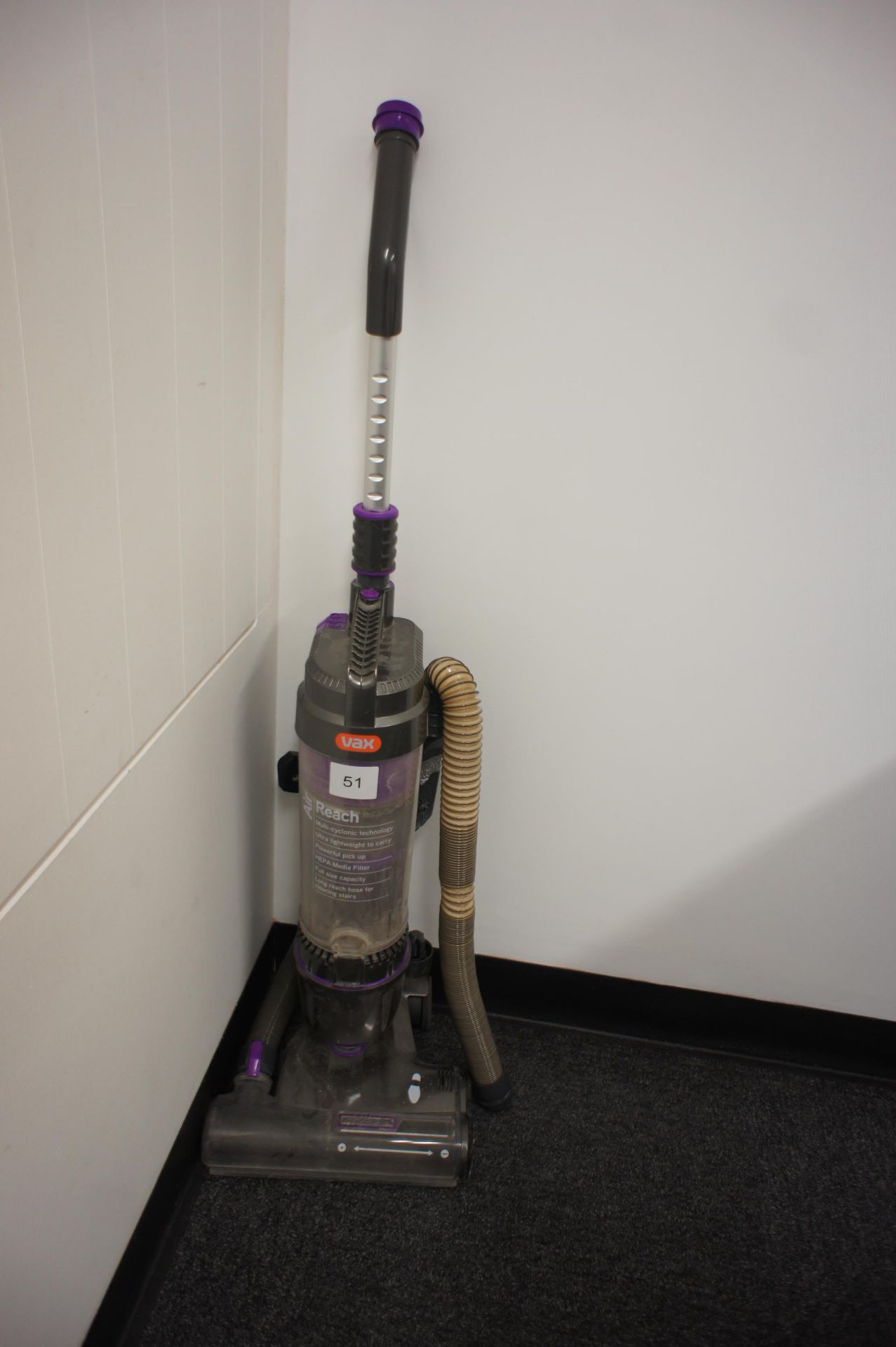 Vax Air Reach Upright Vacuum Cleaner - Image 2 of 2