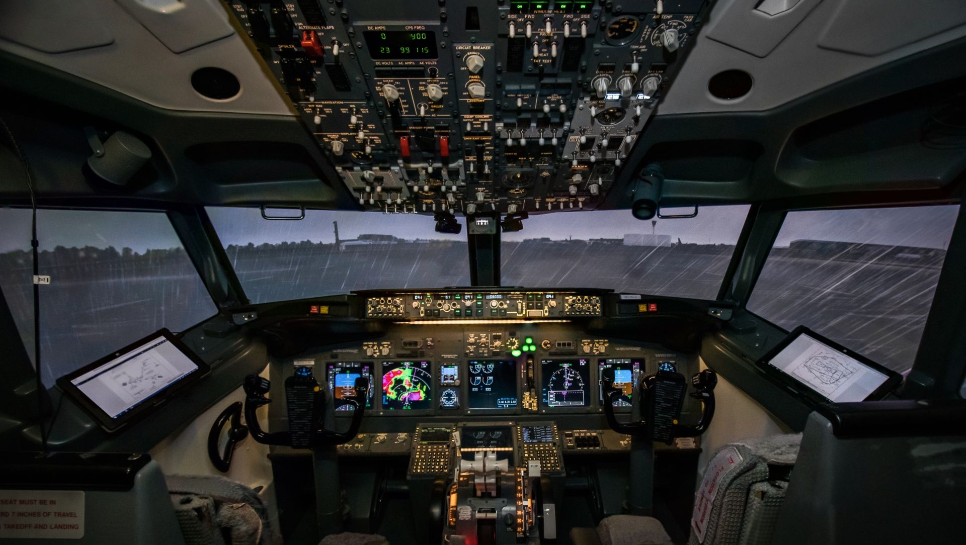 Sim World Flight Deck 737-800 Comprising of: - Fly - Image 25 of 25