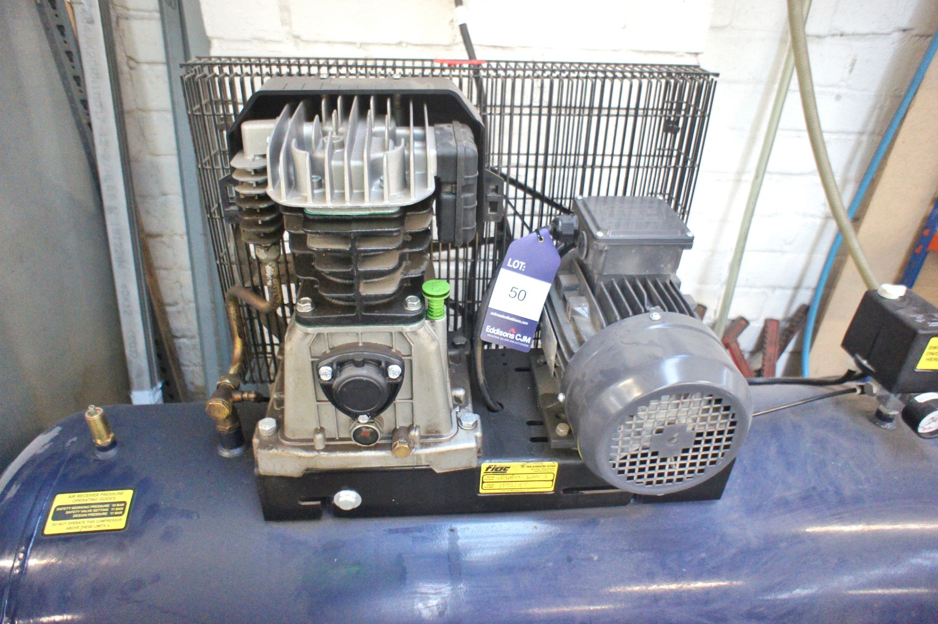 FiAC Workhorse Receiver Mounted Air Compressor, 3- - Image 3 of 3
