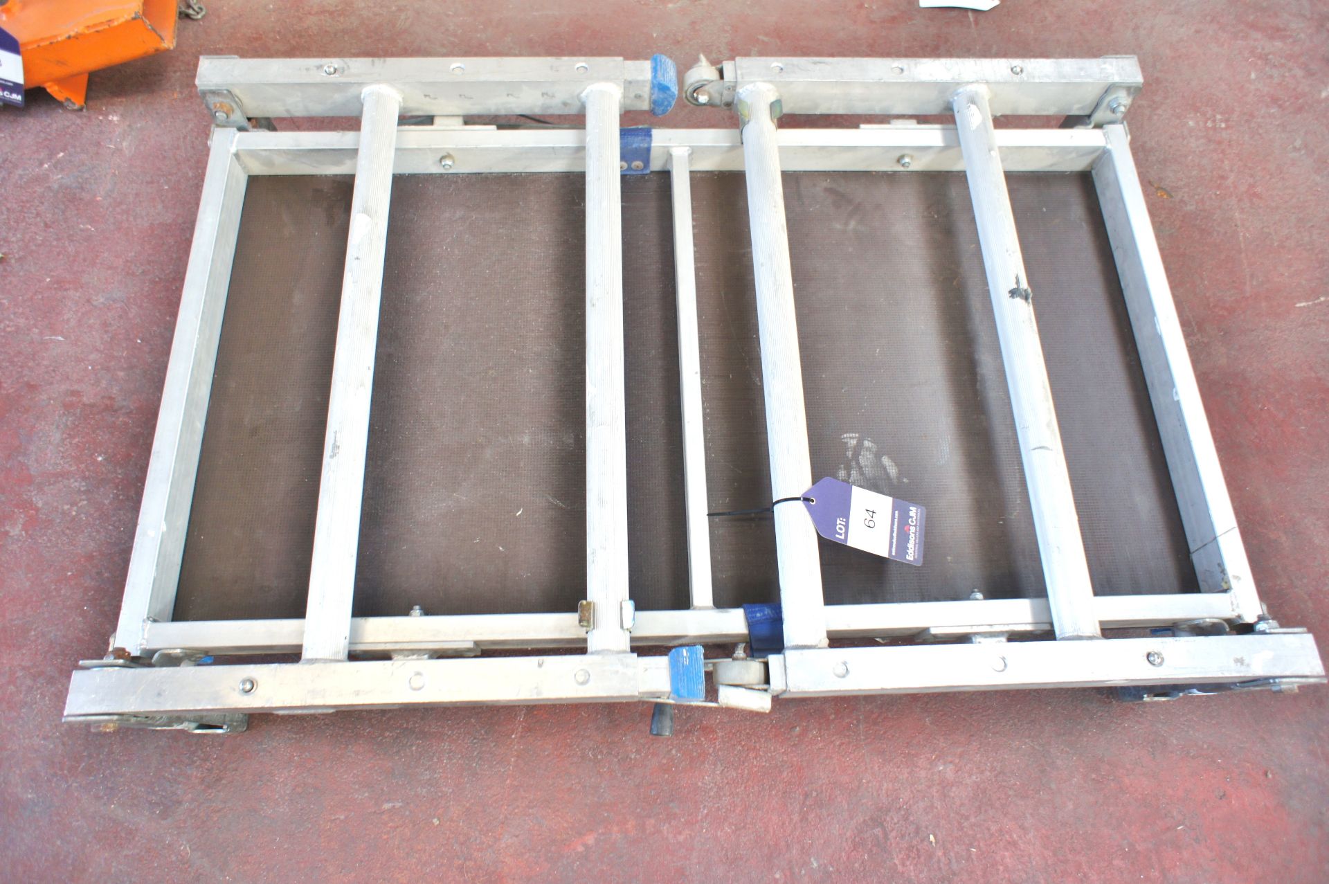Aluminium Foldaway Podium Platform, SWL 2000Kg - Image 2 of 2