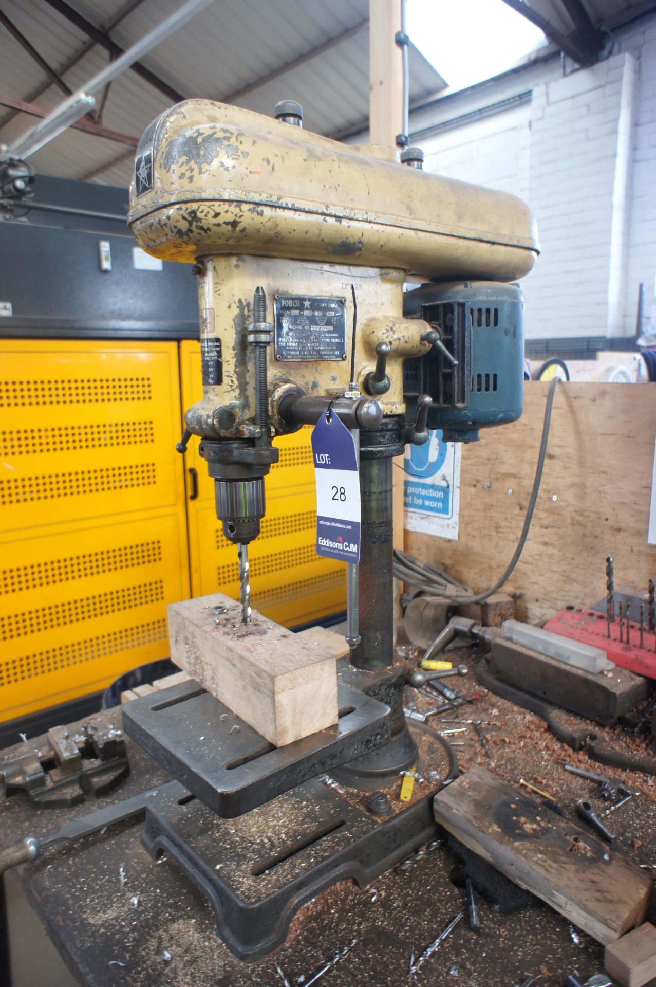 Fobco Pedestal Drill, 240v with table