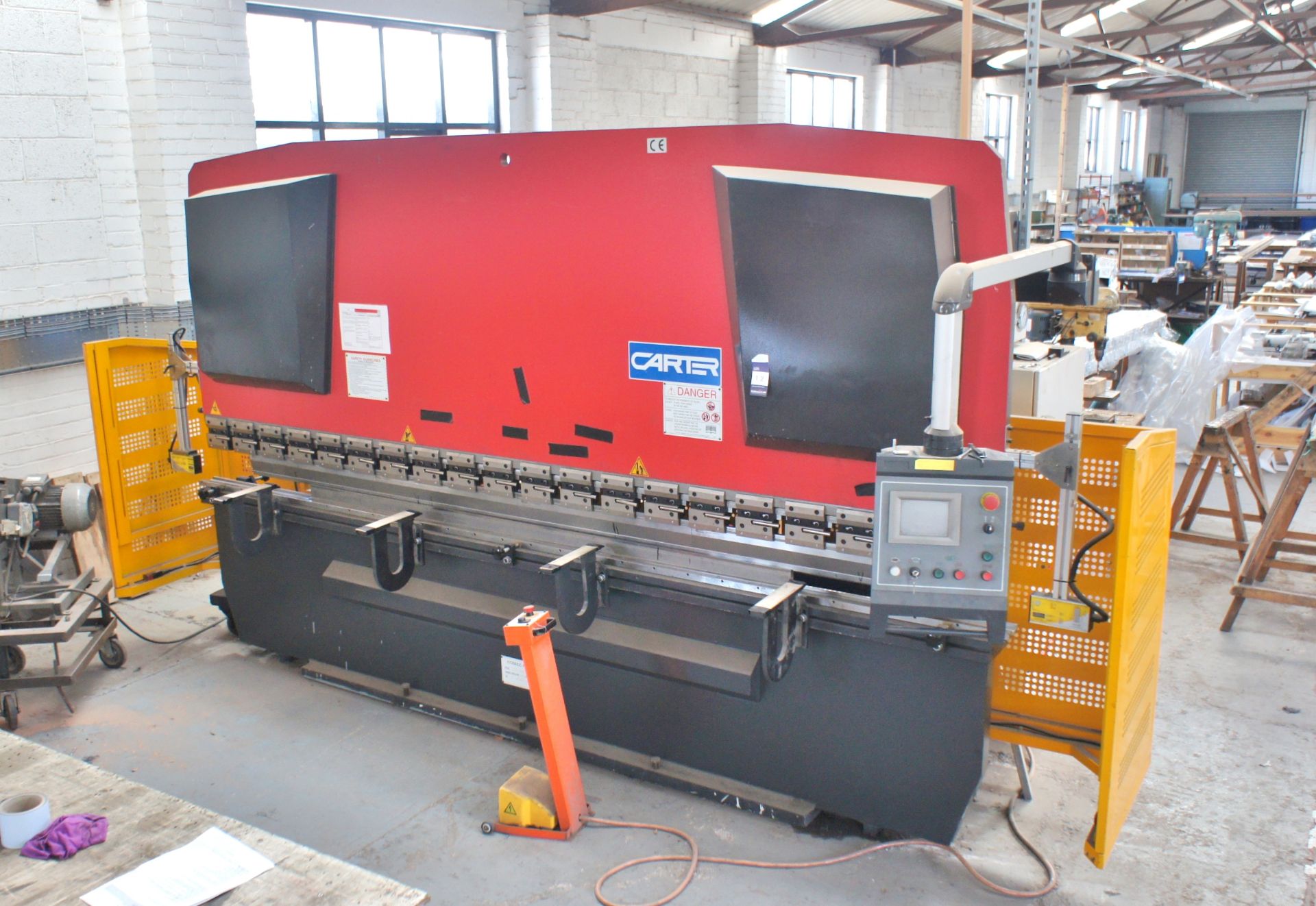 Carter WC67K-125x4000 CNC Pressbrake, 5-Axis, 4m w - Image 13 of 14