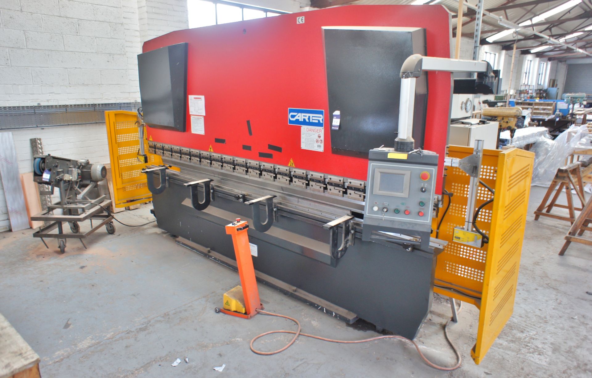 Carter WC67K-125x4000 CNC Pressbrake, 5-Axis, 4m w - Image 10 of 14