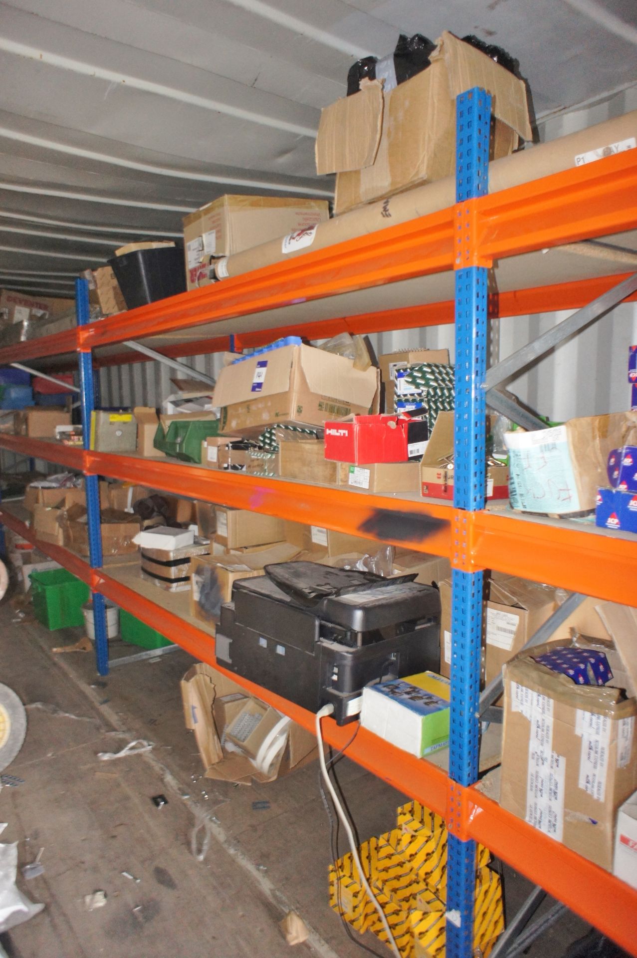 Contents to 4 x Bays of Boltless Shelving includin - Image 12 of 12