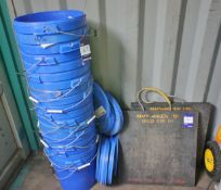 20 x Plastic Buckets with 2 x Floor Protection Pad