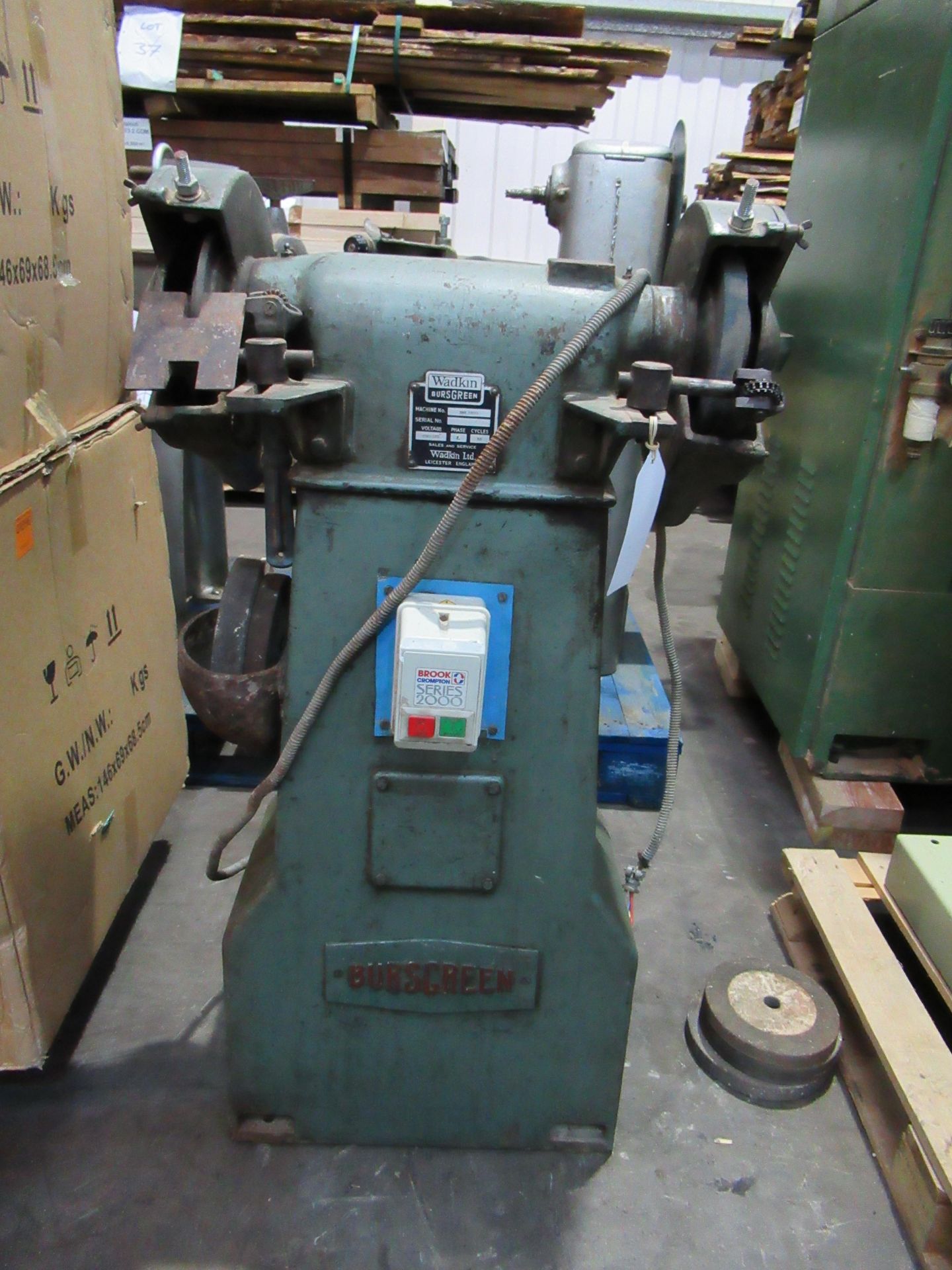 Wadkin Bursgreen BNK.58115 twin head grinder with grinding wheelws