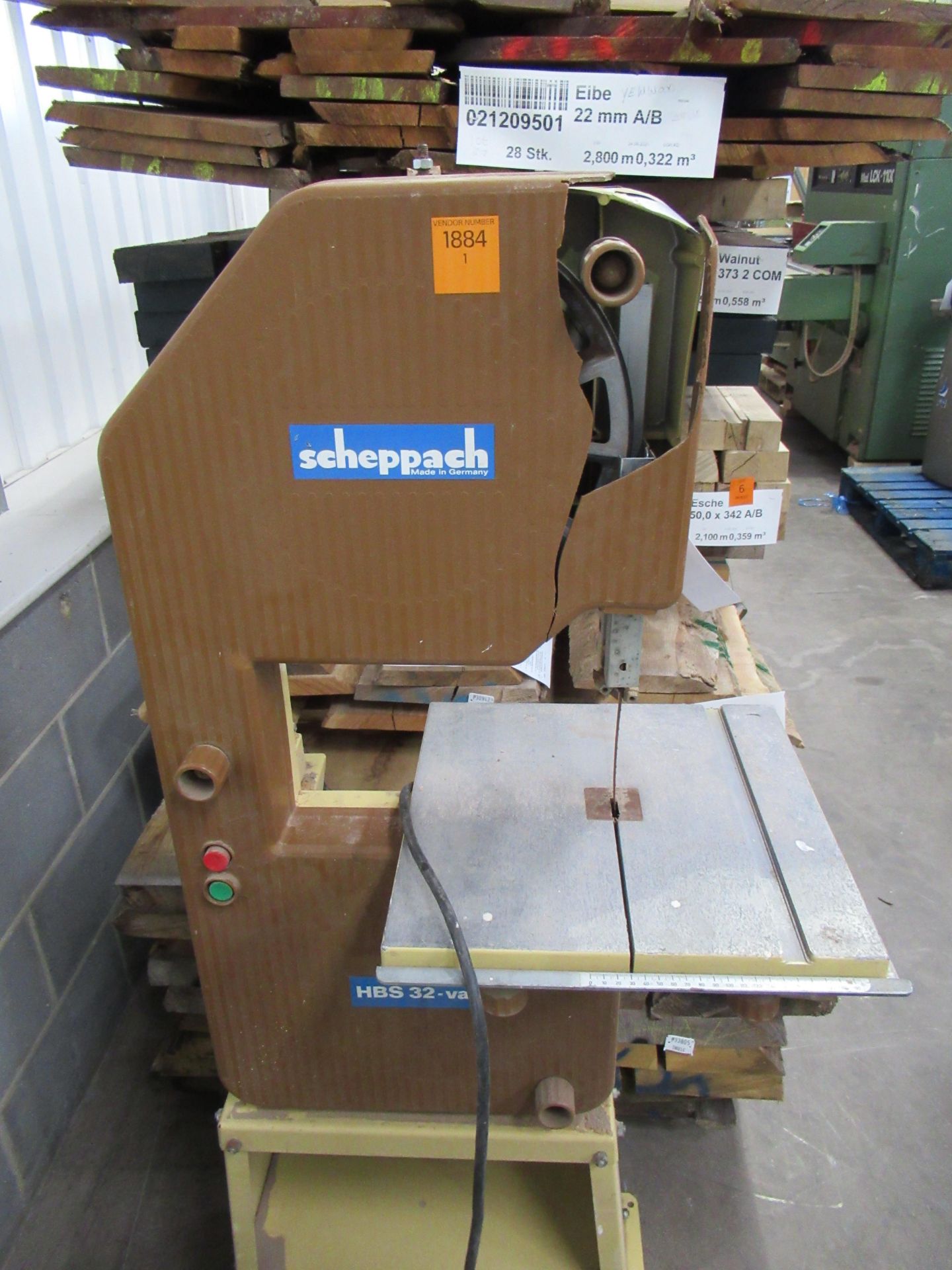 Scheppach ABS32 Verticle bandsaw 240v - Image 2 of 5