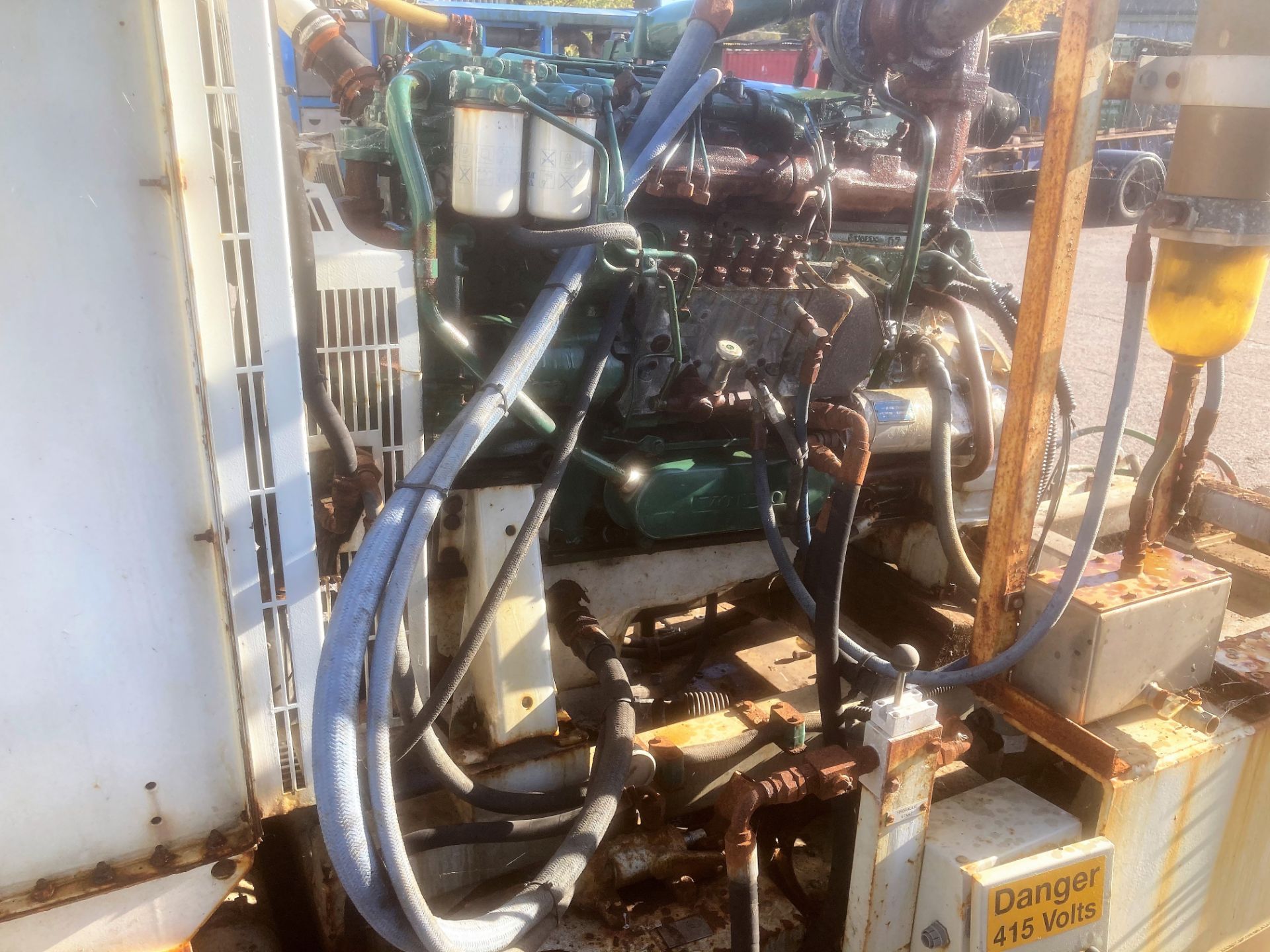 Volvo TD71OG Diesel Power pack - Image 2 of 4