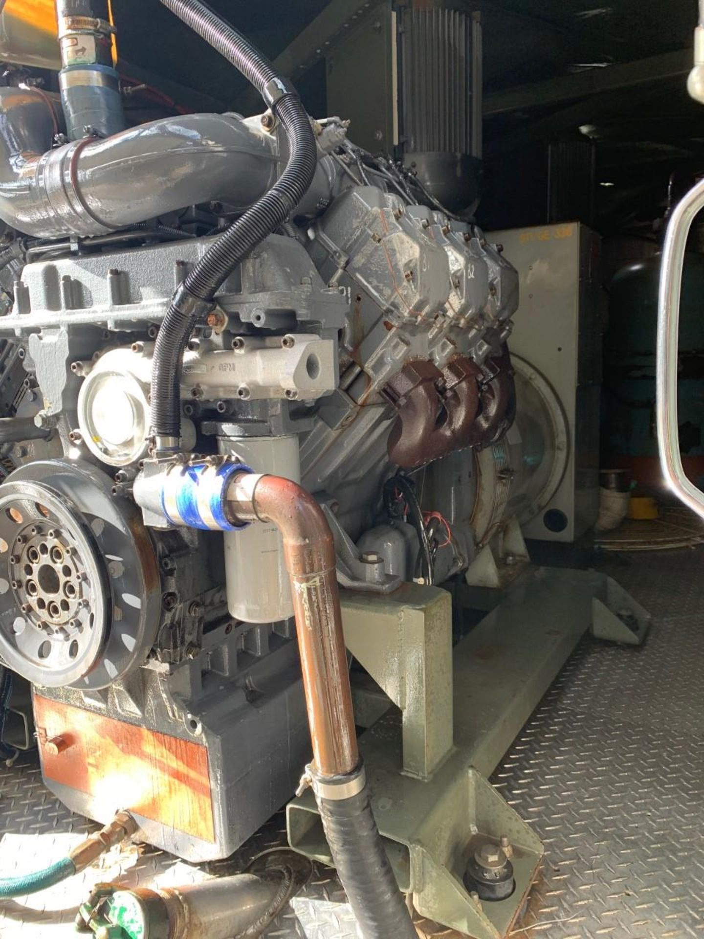 Deutz BF6M1015 V6 Turbo 205Kva Generator Ex standby trailer mounted - Image 3 of 8