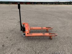 BT/Toyota 2500Kg Pallet Truck