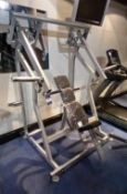 Plate loaded inclined chest press