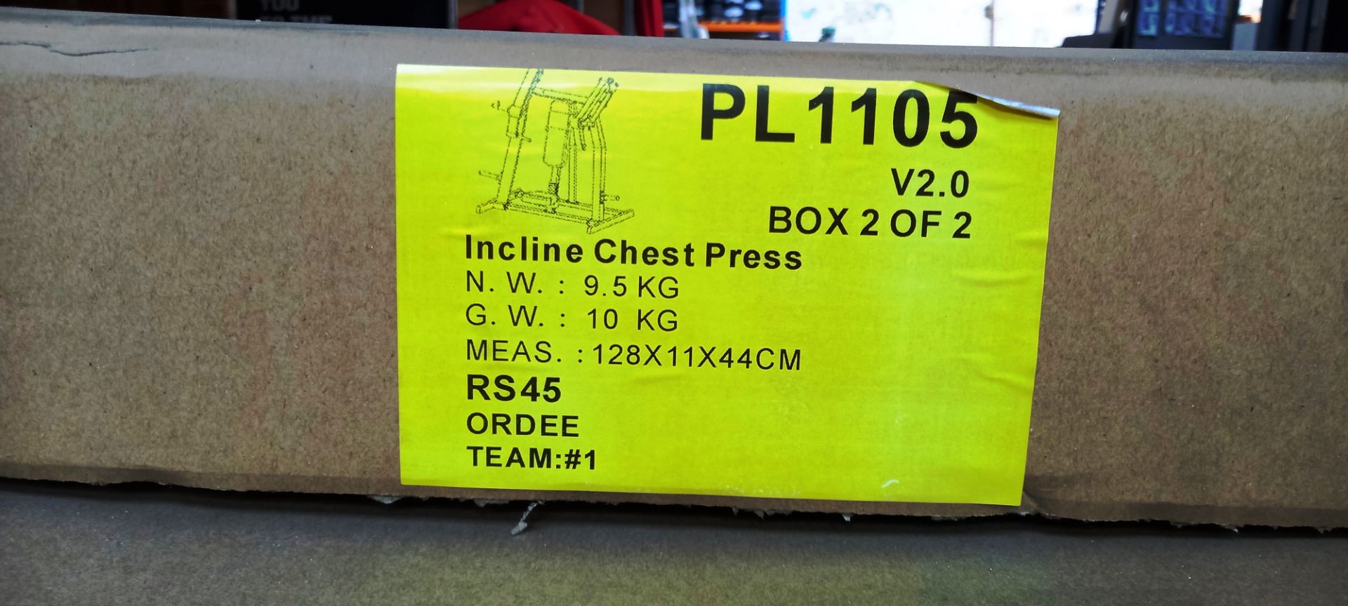 Plate Loaded Incline Chest Press PL1105 to 2 boxes, gross weight 230kg - Image 3 of 4