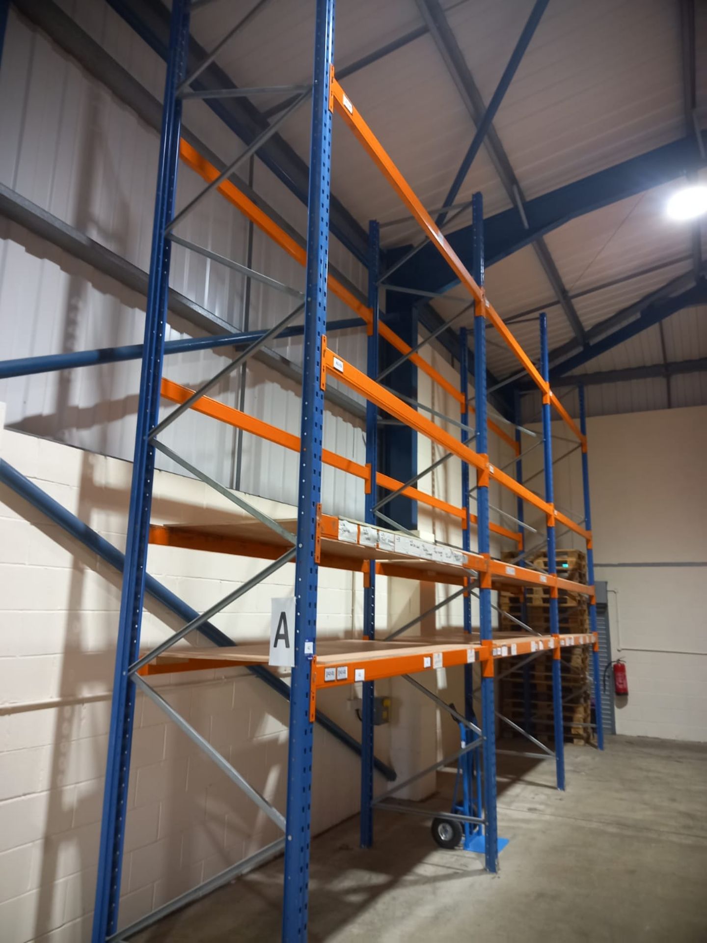 3 bays PSS Pallet Racking; 4 end frames & 24 cross