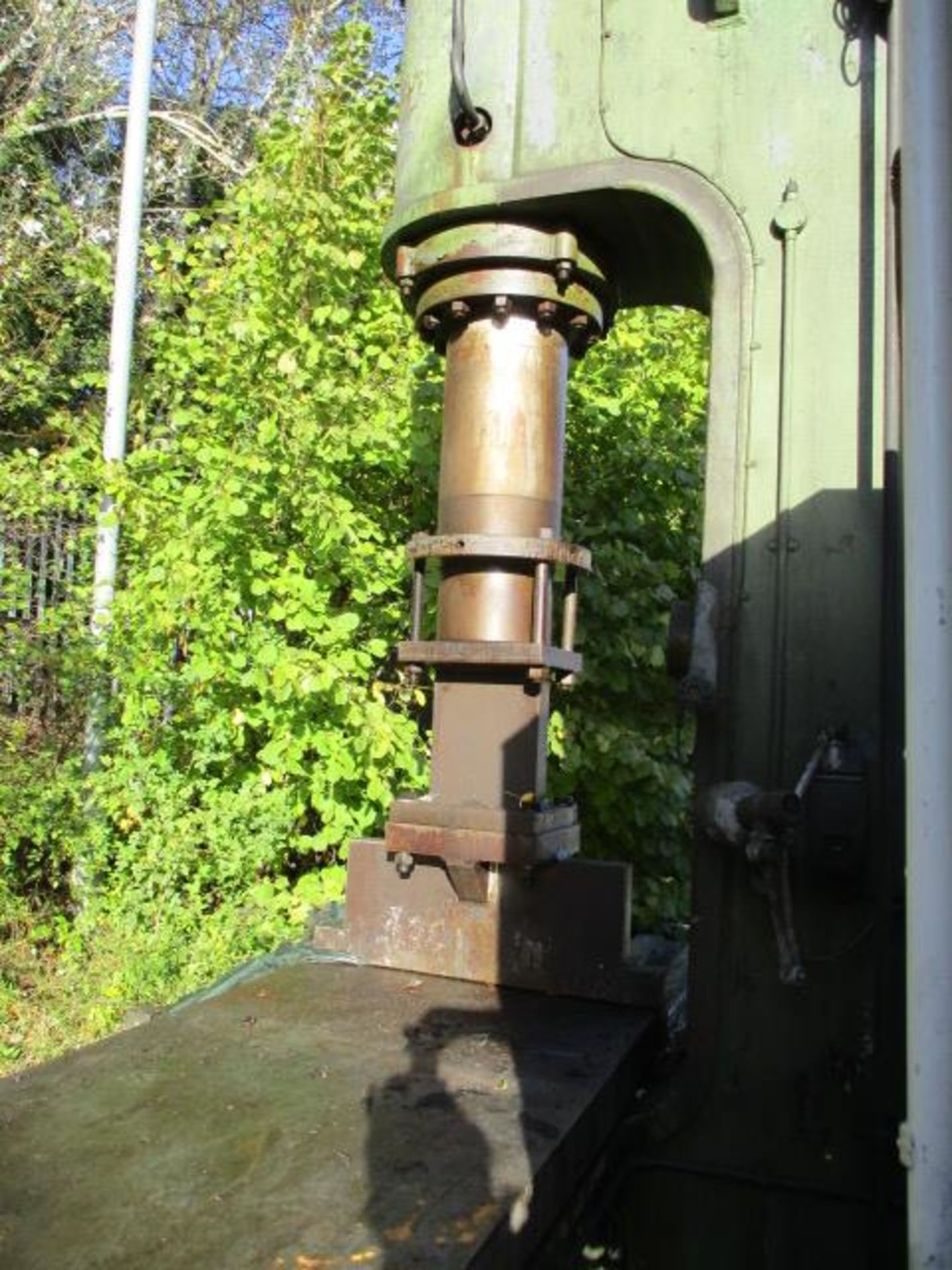 Hydraulic press - Image 9 of 17