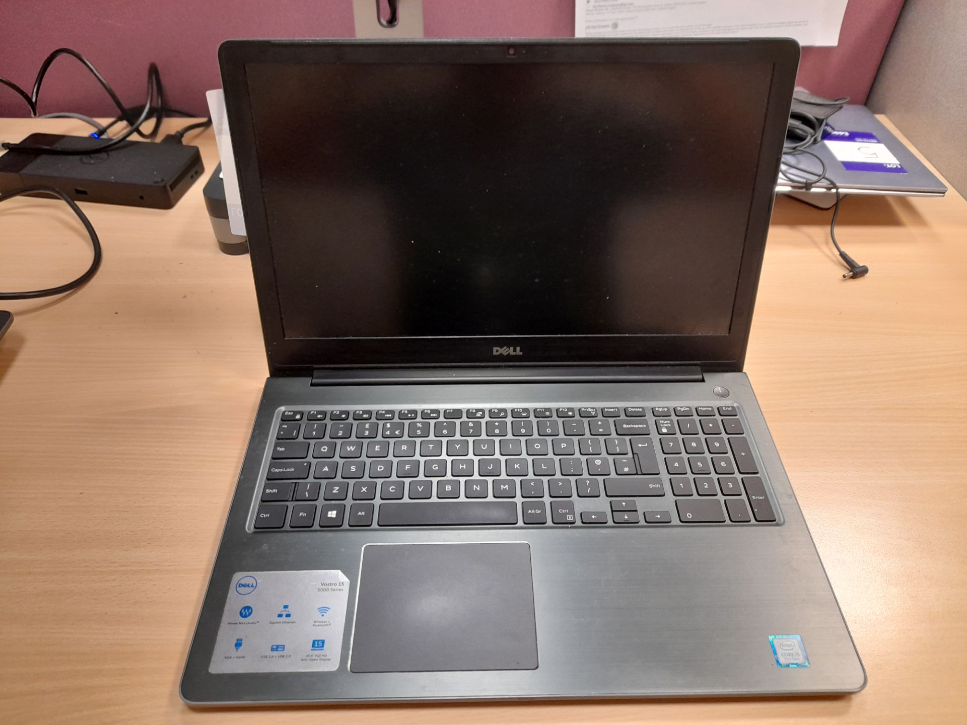 Dell Vostro laptop, with Intel Core i5 7th Gen - Image 3 of 3