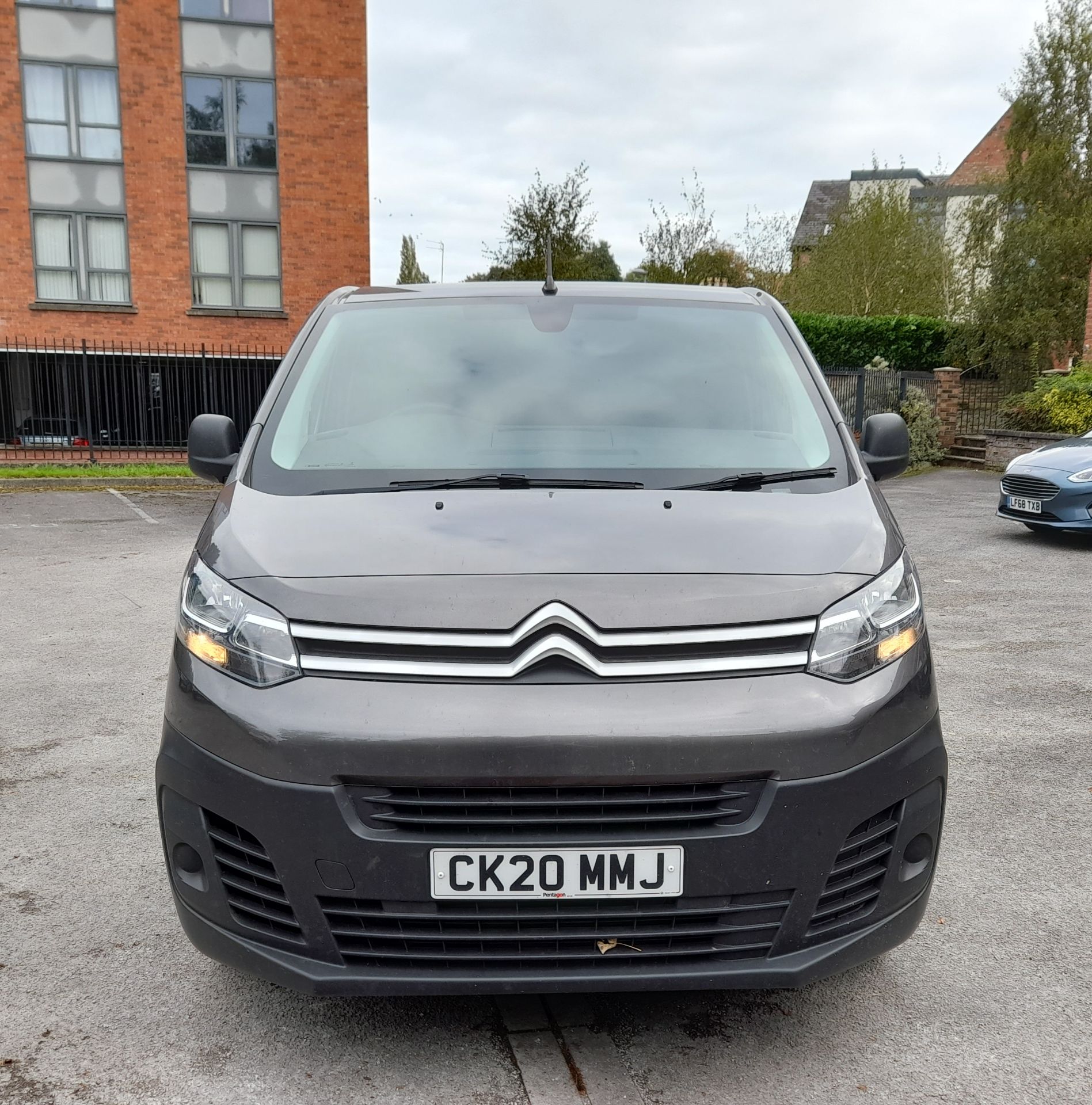 Citroen Dispatch M Diesel 1000 1.5 Blue HDi 100 Van Enterprise Van, registration CK20 MMJ, first reg - Image 2 of 21