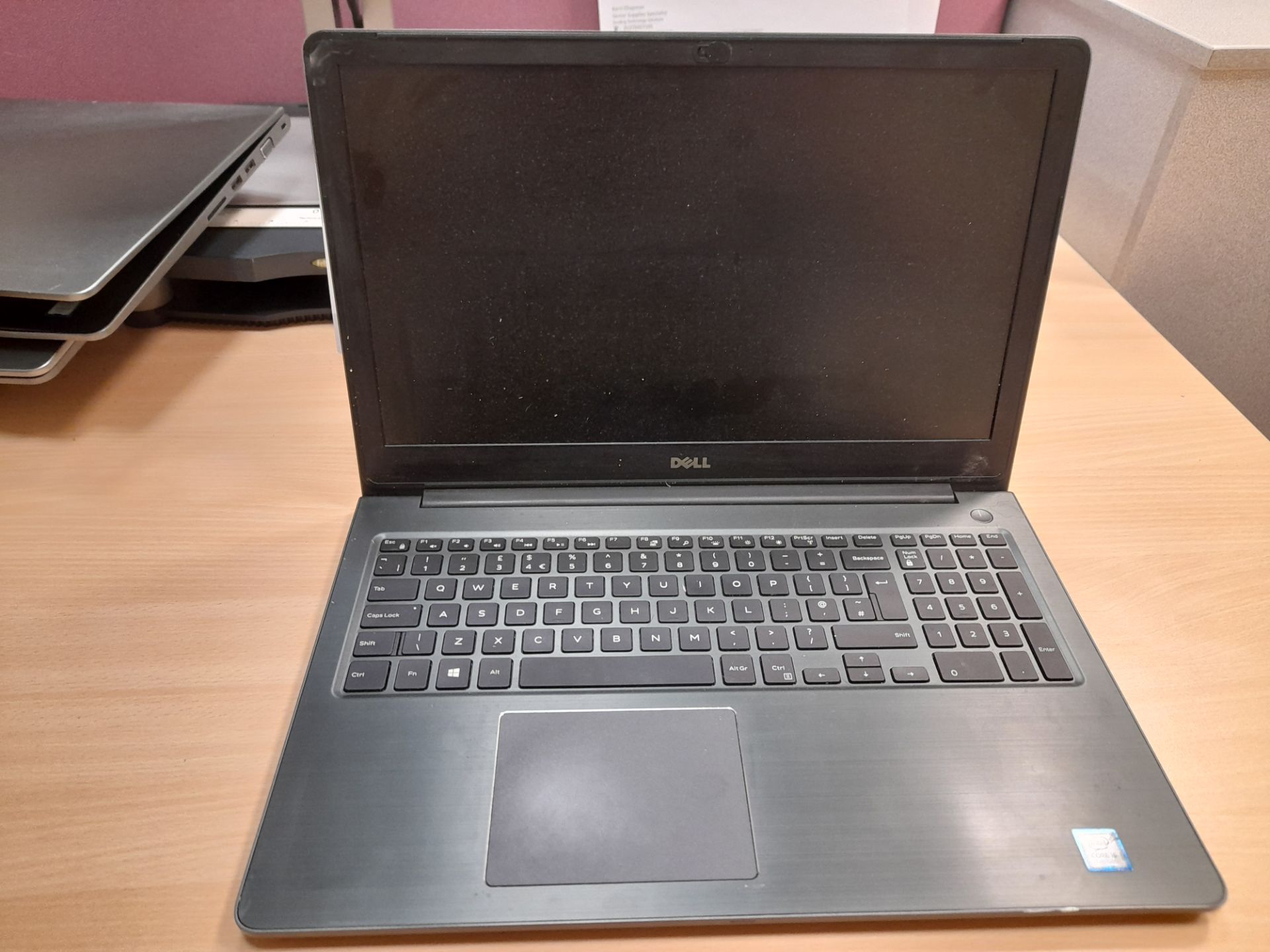 Dell Vostro P62F laptop, with Intel Core i5 7th Gen, Serial Number: 9ZN14H2, Year: 2017 - Image 3 of 3
