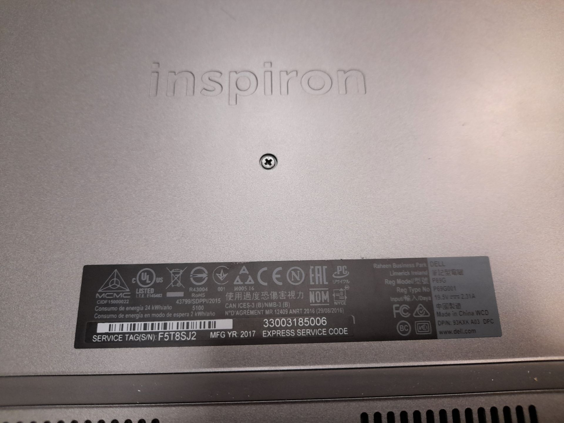 Dell Inspiron P69G with Intel Core i5 7th Gen, Serial Number: F5T8SJ2, Year: 2017 - Image 2 of 3