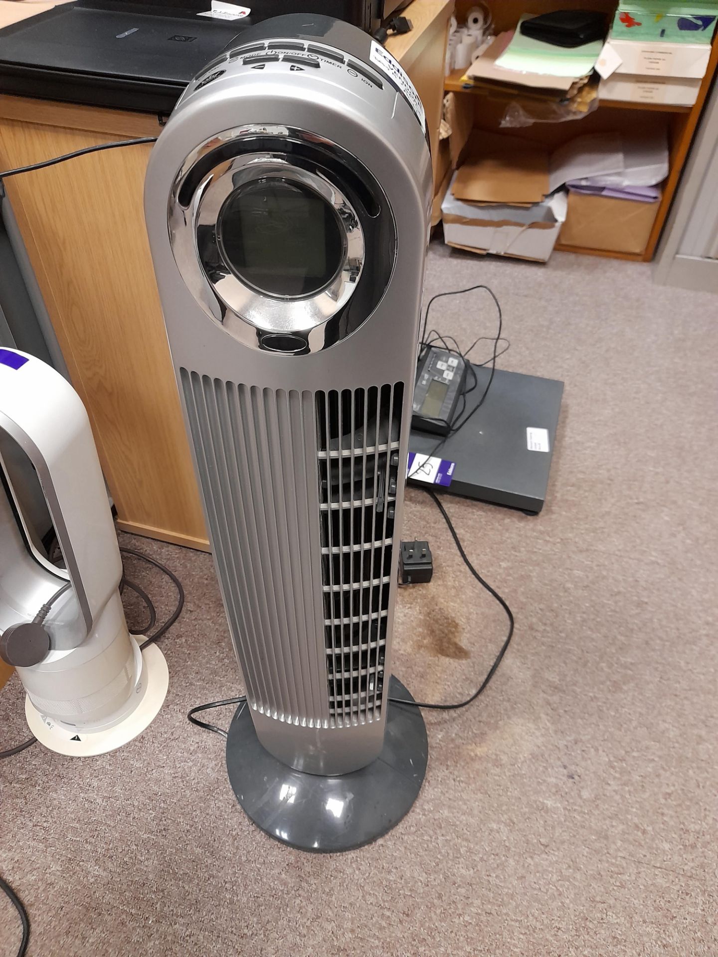 Dyson AM04 fan heater, and Prem-i-air tower fan - Image 3 of 3