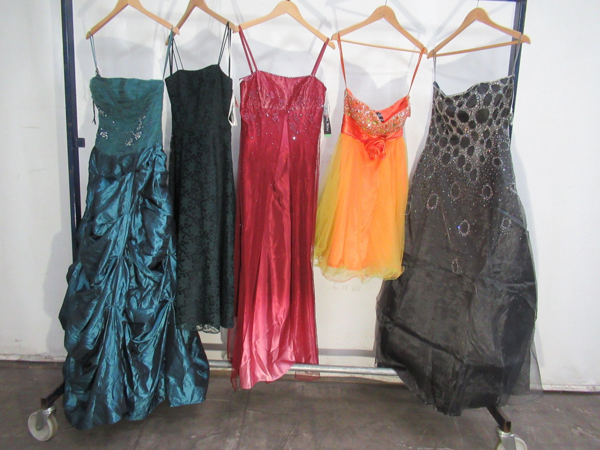 9x assorted size 10 gowns - Image 2 of 2