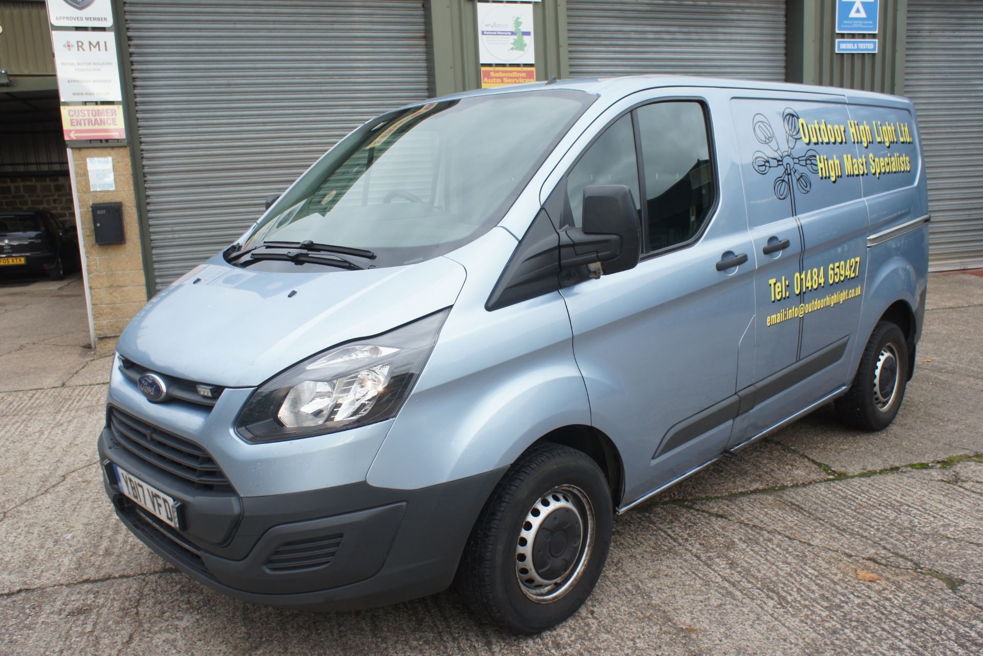 Ford Transit Custom 2.0 Tdci Low Roof Panel Van, D