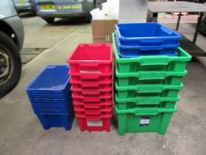 Quantity of Plastic crates