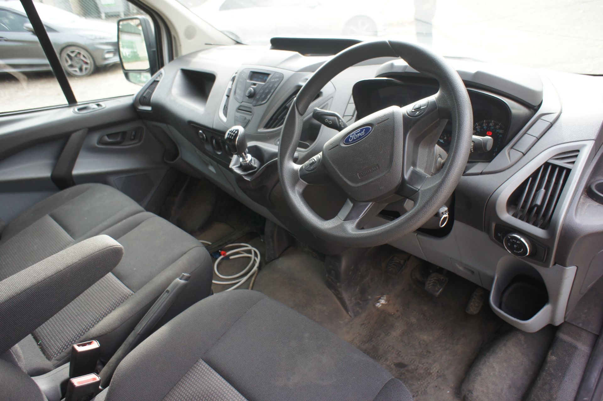 Ford Transit Custom 2.2 Tdci Low Roof Panel Van, D - Image 12 of 16