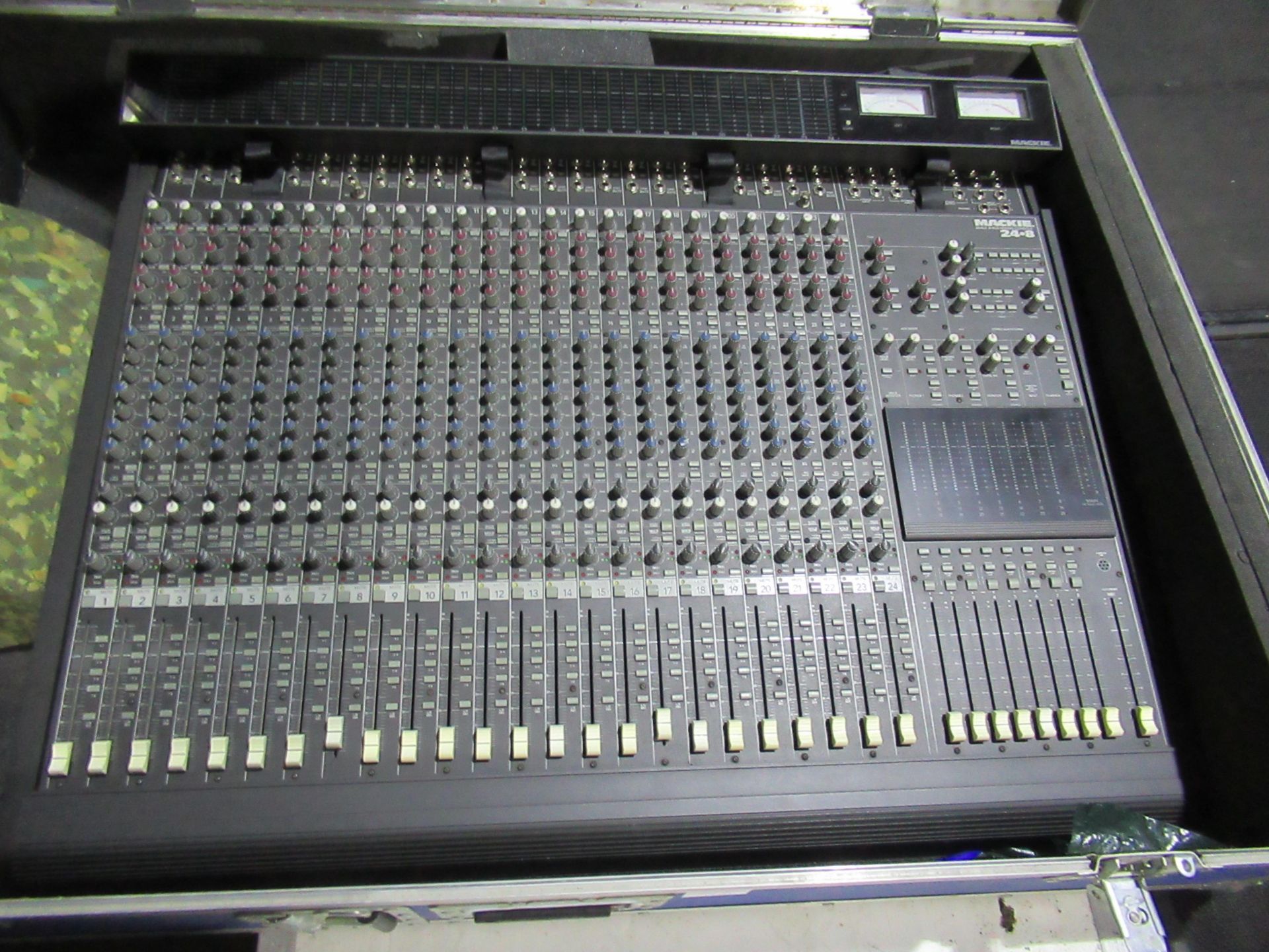 Mackie 24802 Mixer Console with Meter Bridge and PSU in flight case