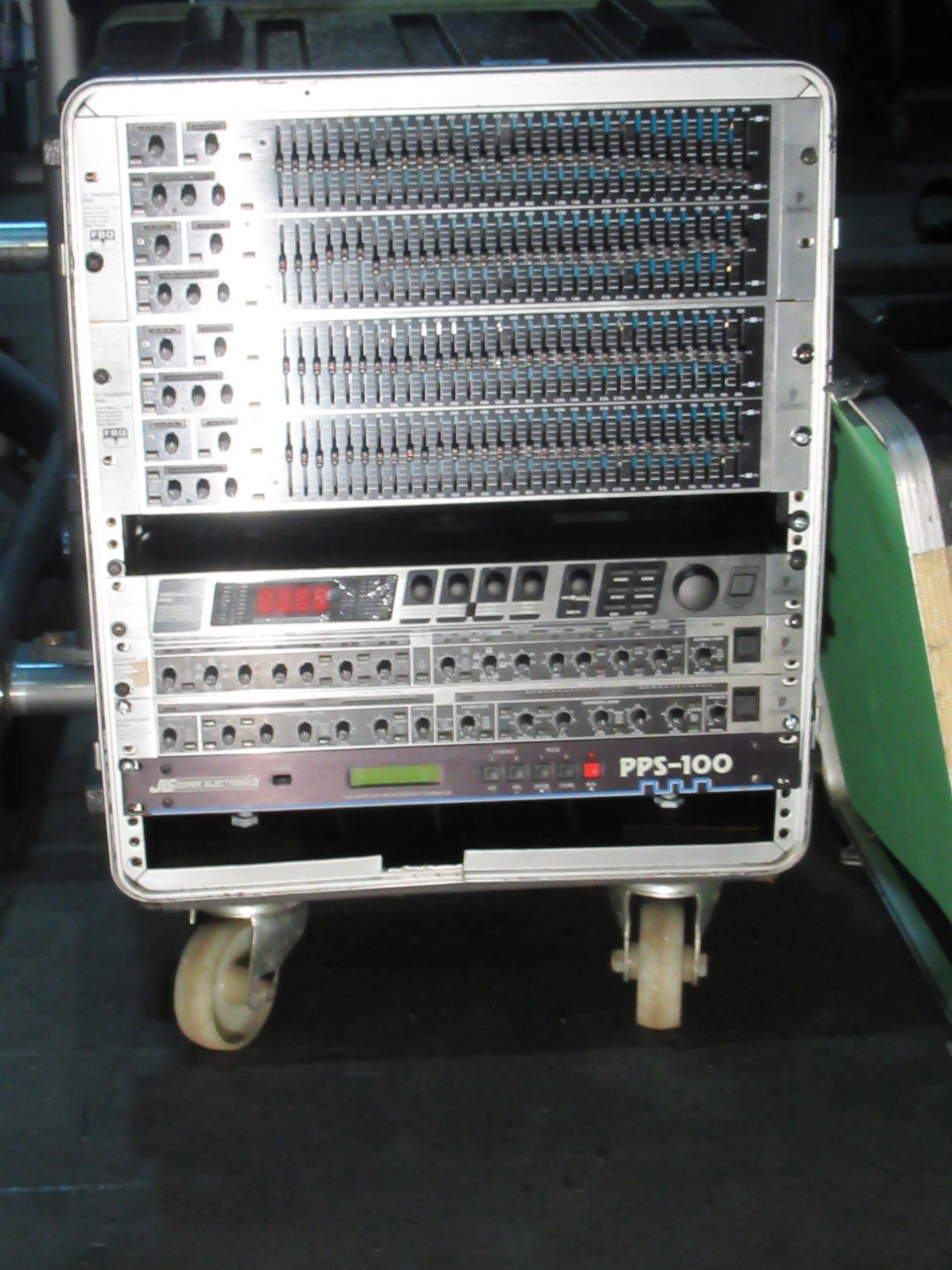 Flight Case containing: 2 x Behringer Ultragraph Pro HD Stero Graphic Equalisers with FBQ Feedback D