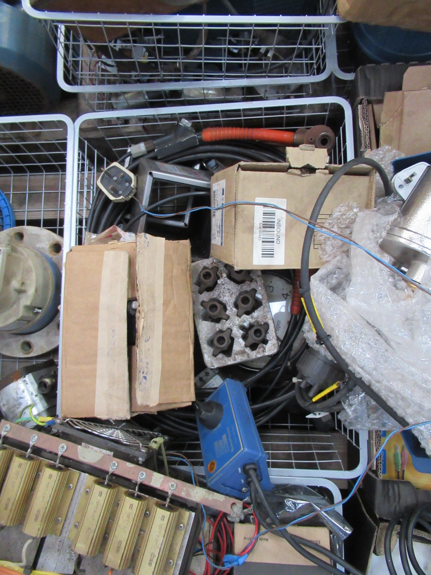 A Pallet of Various Electrical Items - Image 7 of 8