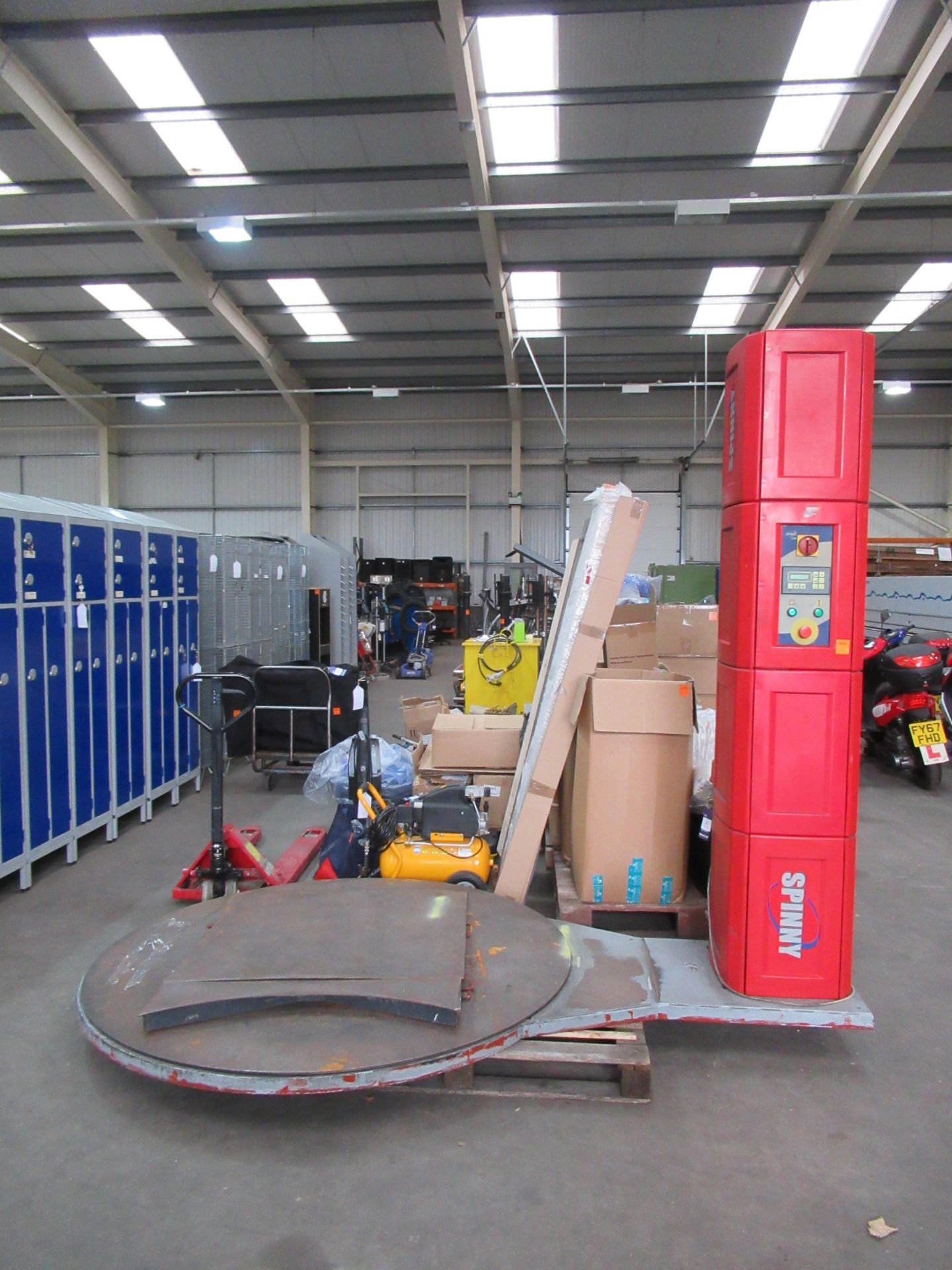 A Spinny S200 240V Pallet Wrapping Machine