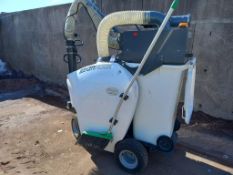 Eco City Picker battery powered Compact Leaf and Litter Collector