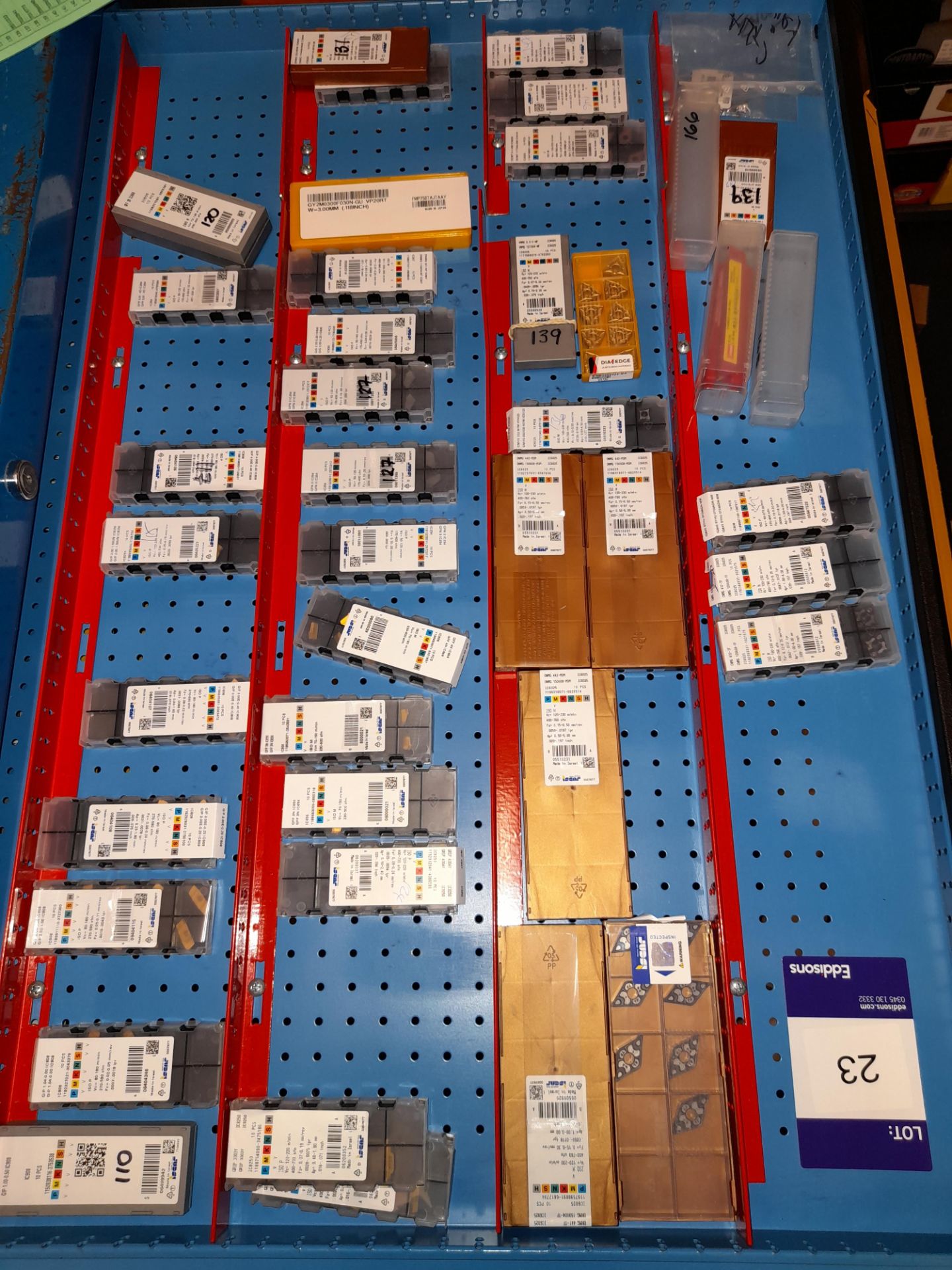 Quantity of various CNC inserts, cutting tips and taps etc., as lotted to tray (Tray & drawer unit