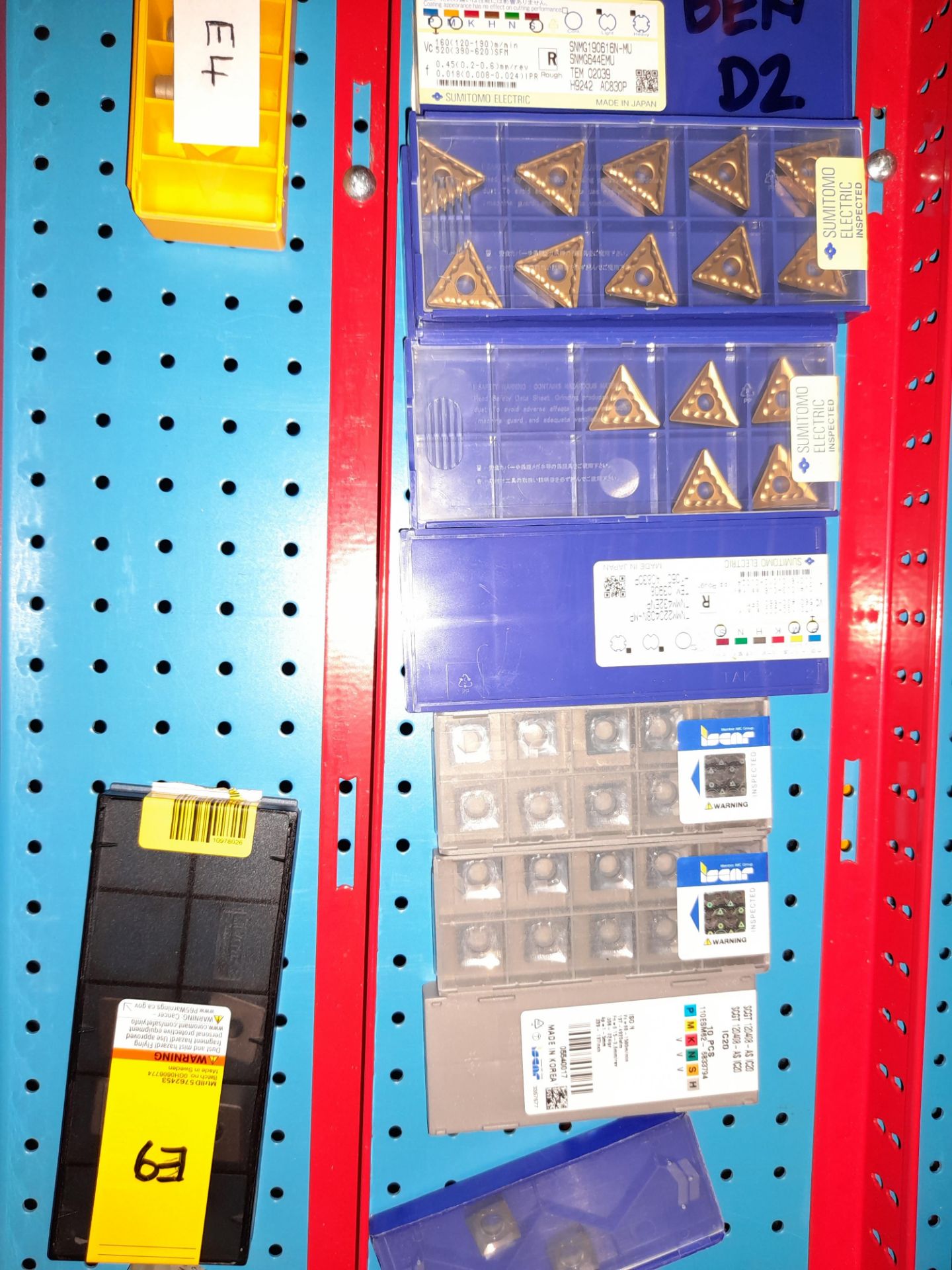 Quantity of various CNC cutting tips and inserts etc., as lotted to tray (Tray & drawer unit not - Image 3 of 5