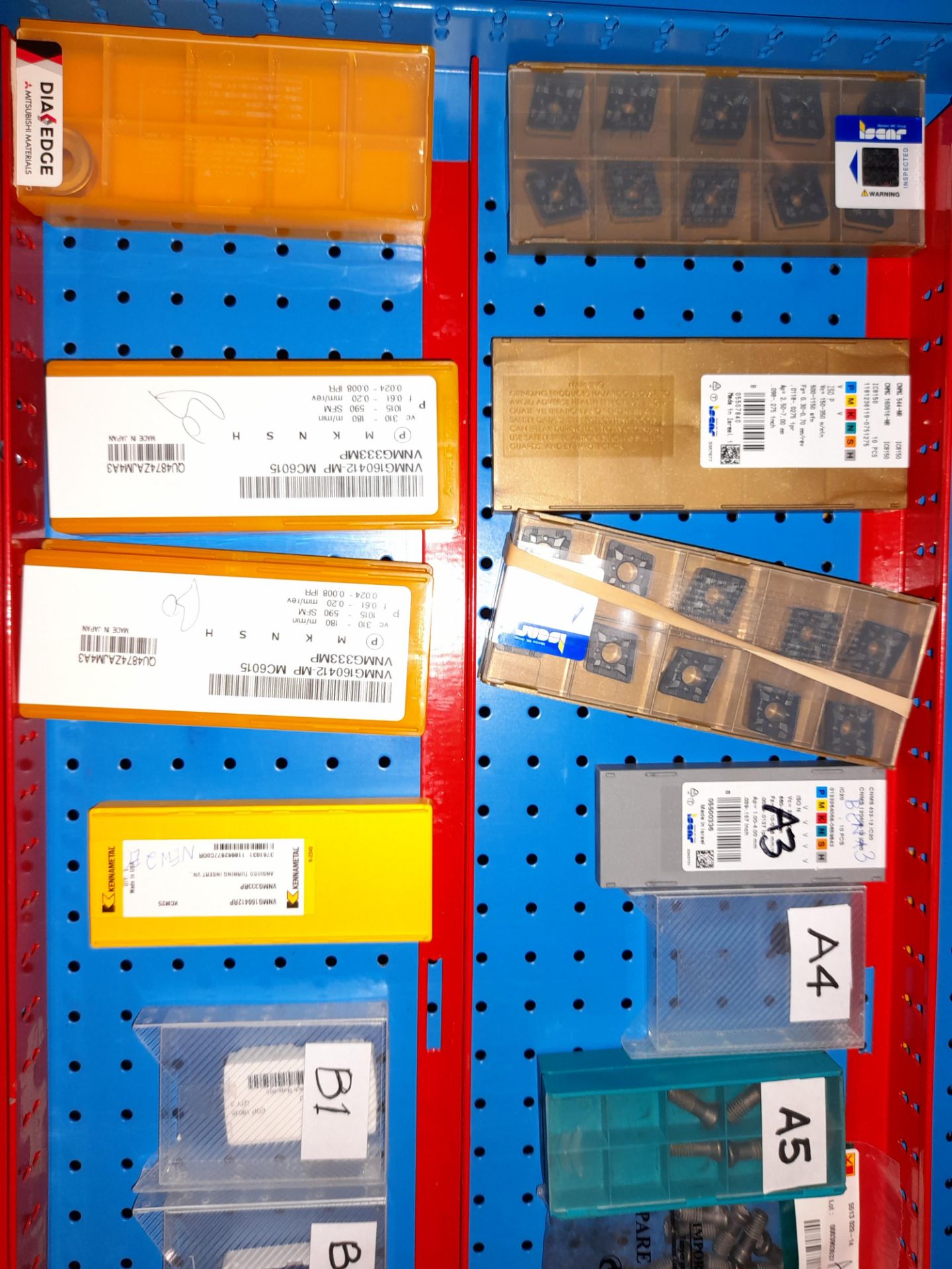 Quantity of various CNC screws, cutting tips etc., as lotted to tray (Tray & drawer unit not - Image 3 of 5